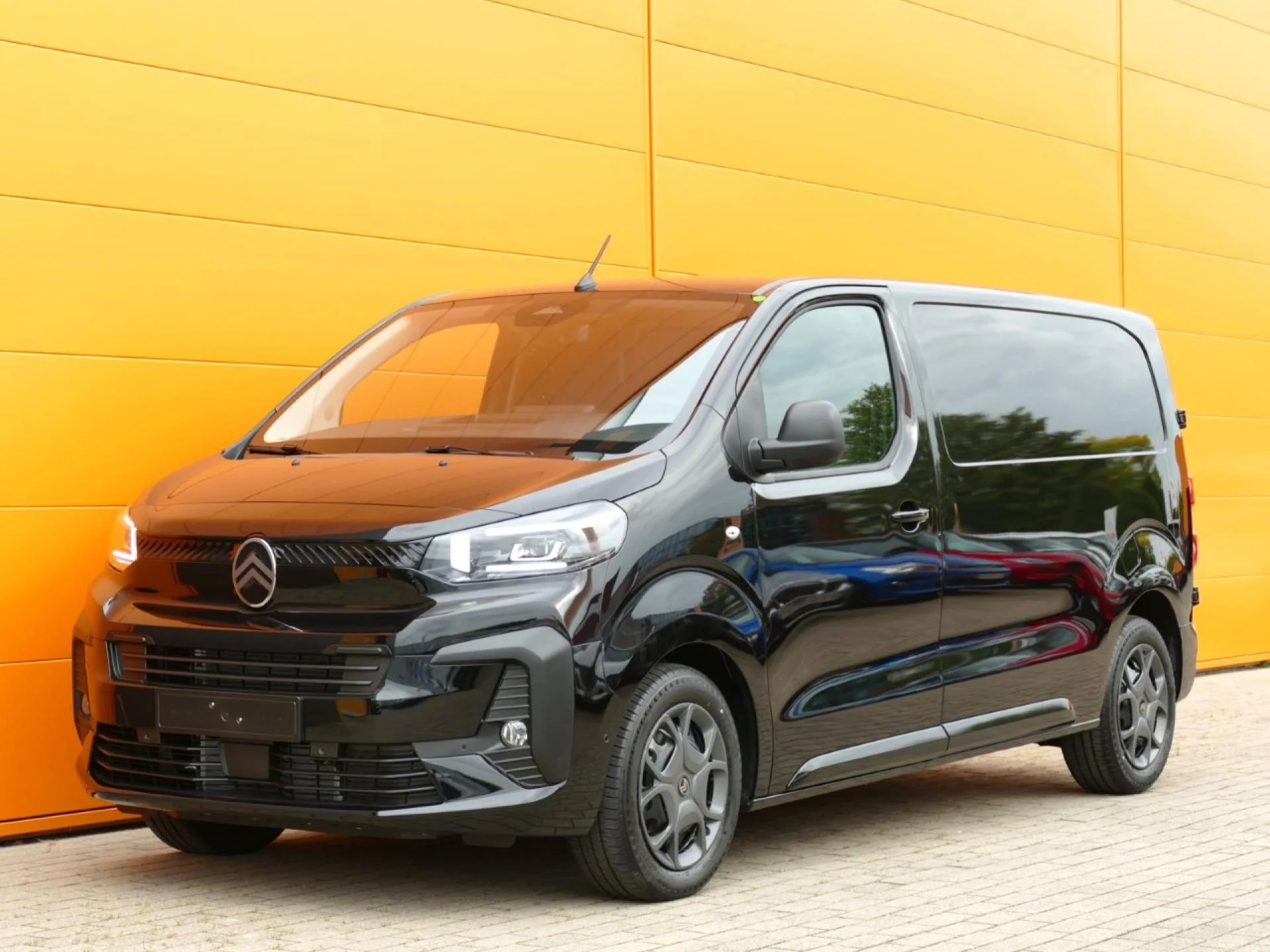 CITROEN JUMPY - Miniature 3 sur 32 - Cliquer pour voir cette photo