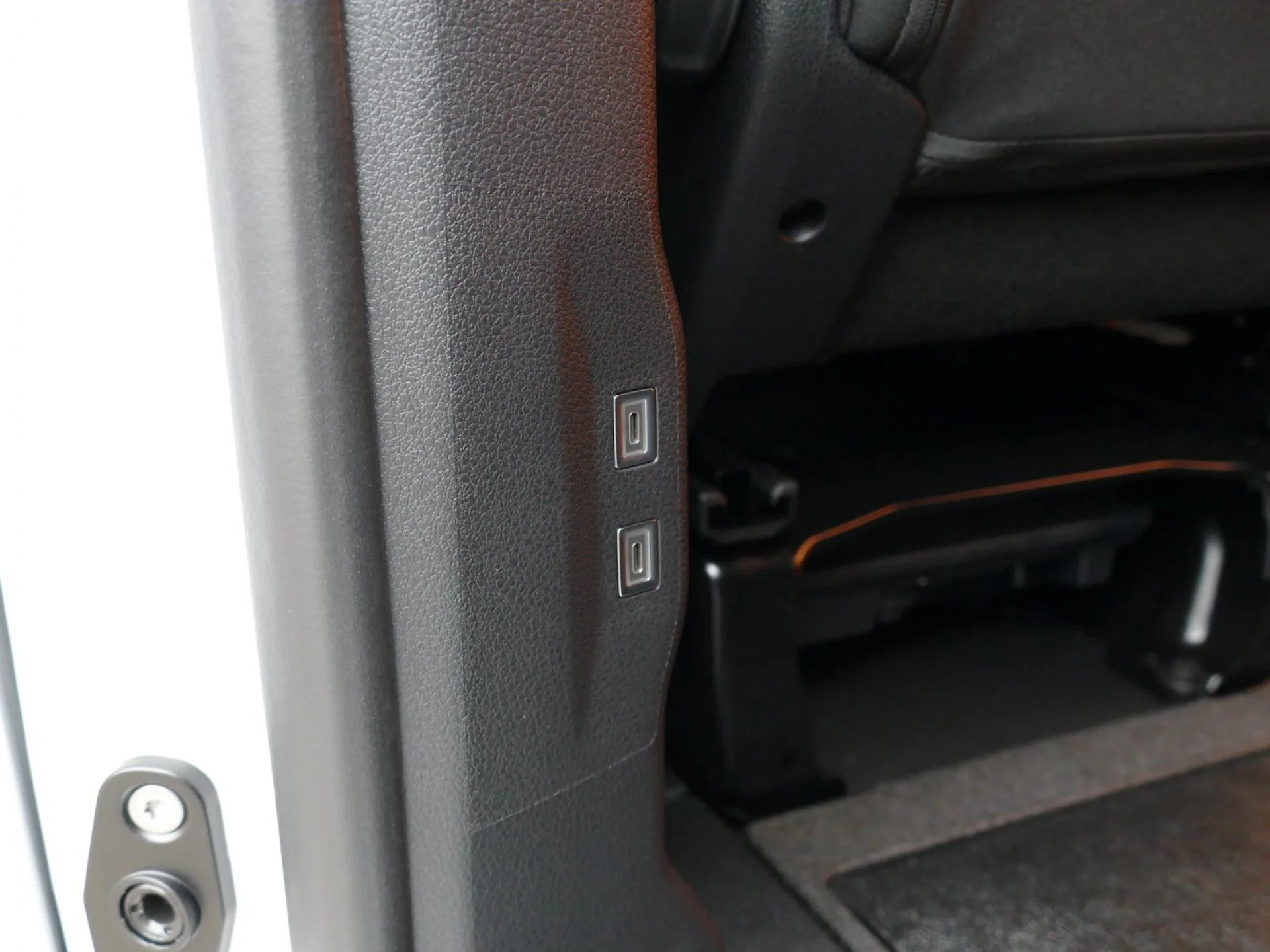 CITROEN JUMPY - Miniature 28 sur 37 - Cliquer pour voir cette photo