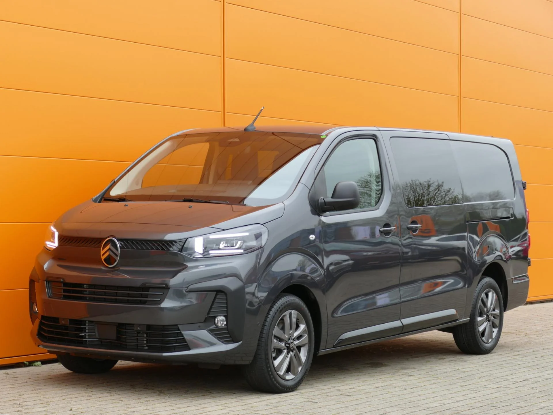 CITROEN JUMPY - Miniature 3 sur 37 - Cliquer pour voir cette photo