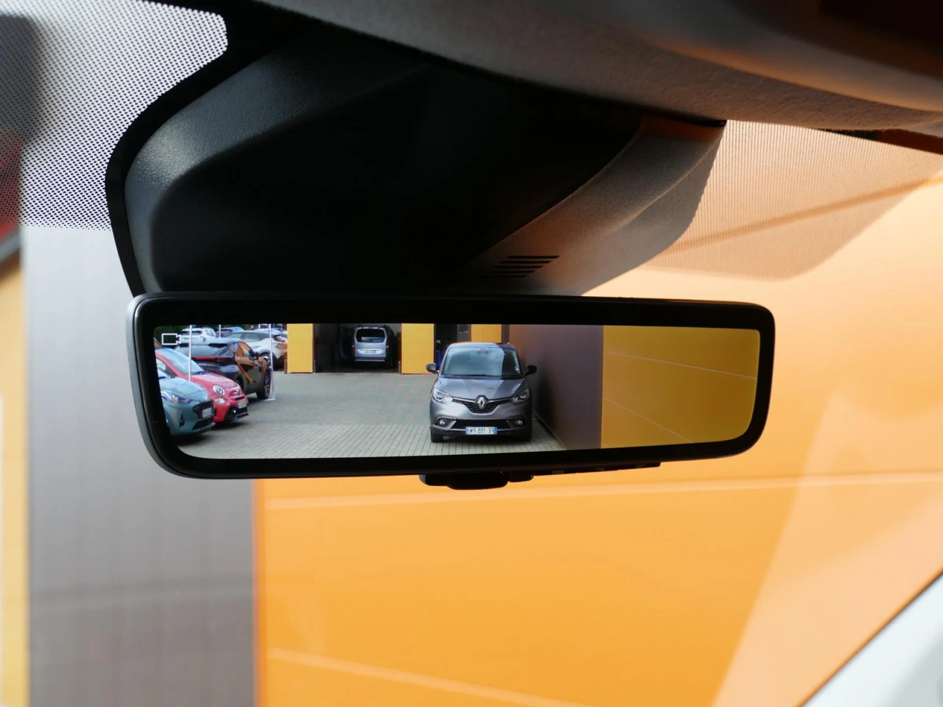 CITROEN JUMPY - Miniature 20 sur 23 - Cliquer pour voir cette photo