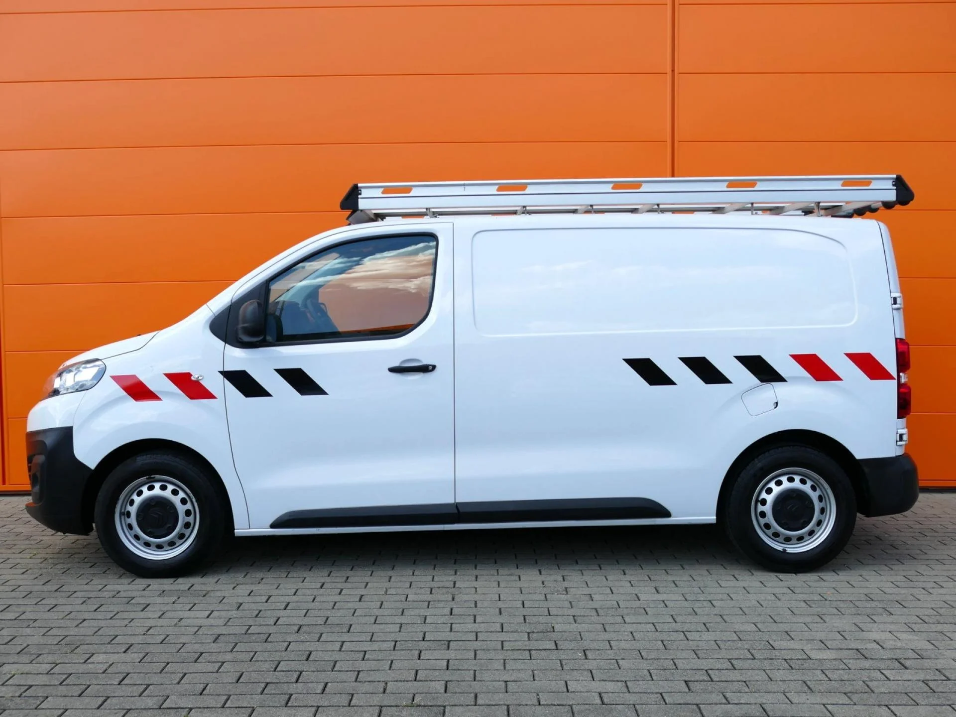 CITROEN JUMPY - Miniature 3 sur 32 - Cliquer pour voir cette photo