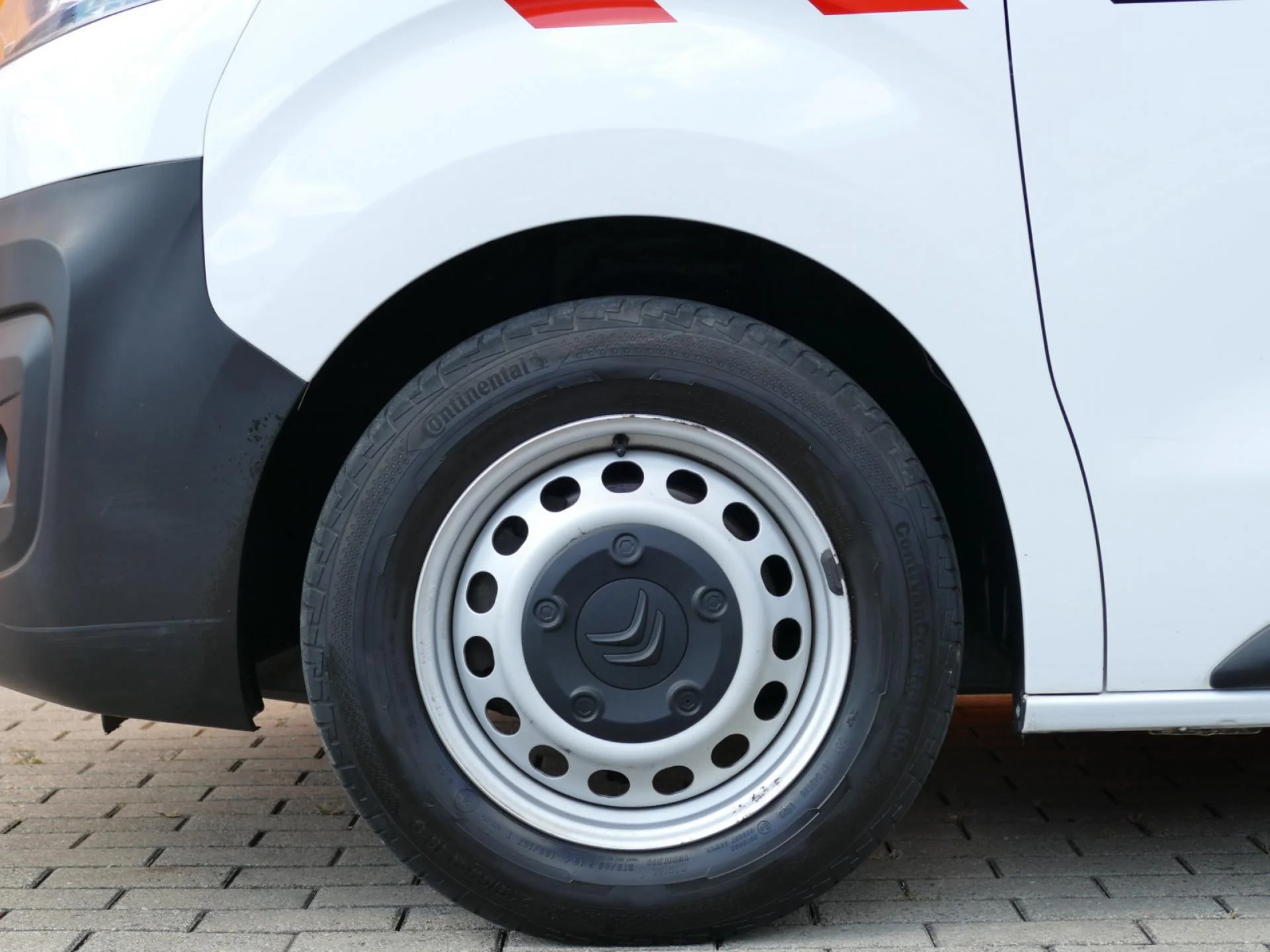 CITROEN JUMPY - Miniature 30 sur 32 - Cliquer pour voir cette photo