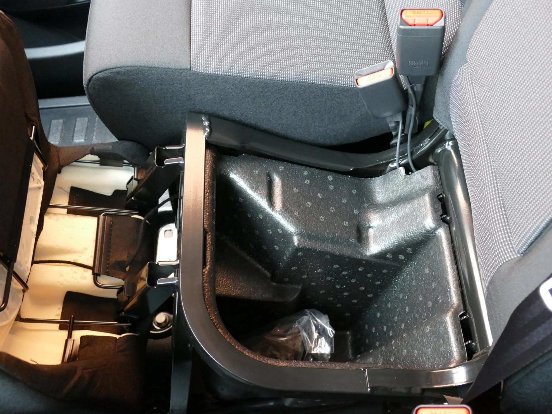 CITROEN JUMPY - Miniature 21 sur 33 - Cliquer pour voir cette photo