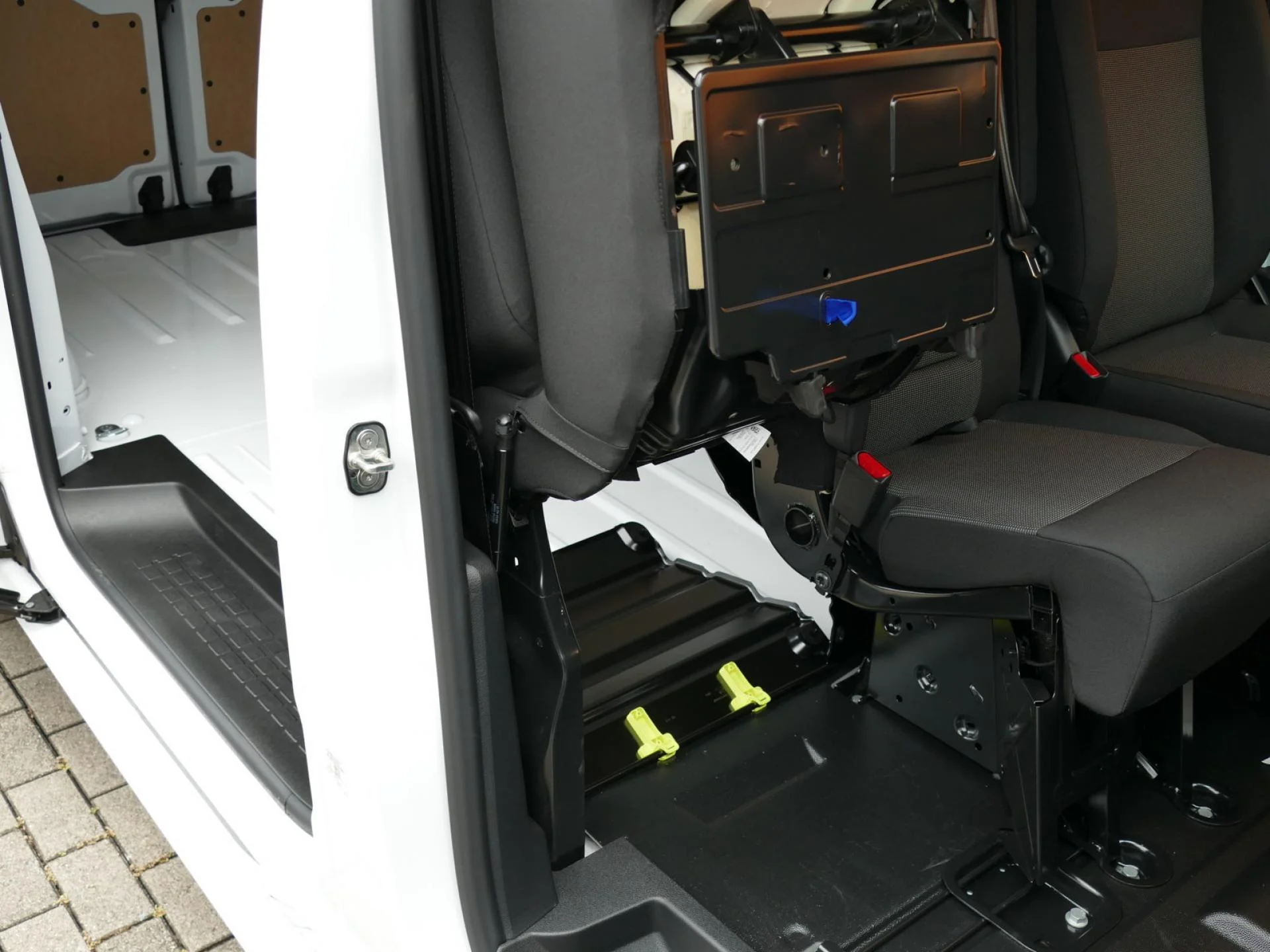 CITROEN JUMPY - Miniature 23 sur 33 - Cliquer pour voir cette photo