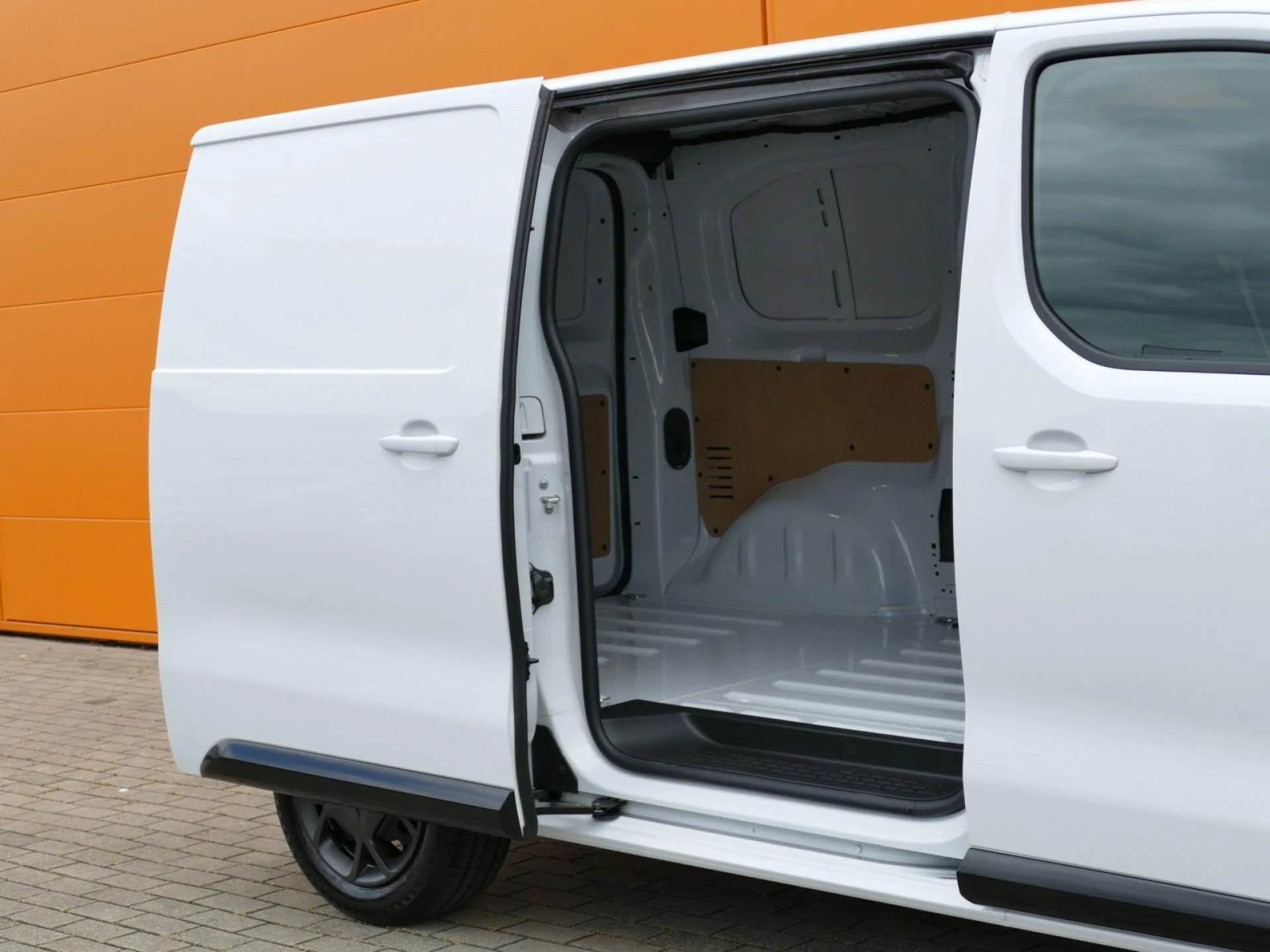 CITROEN JUMPY - Miniature 7 sur 33 - Cliquer pour voir cette photo