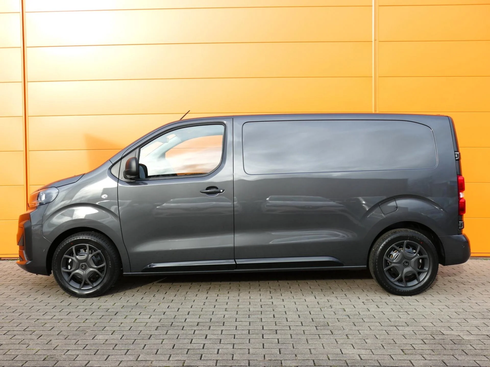 CITROEN JUMPY - Miniature 3 sur 32 - Cliquer pour voir cette photo