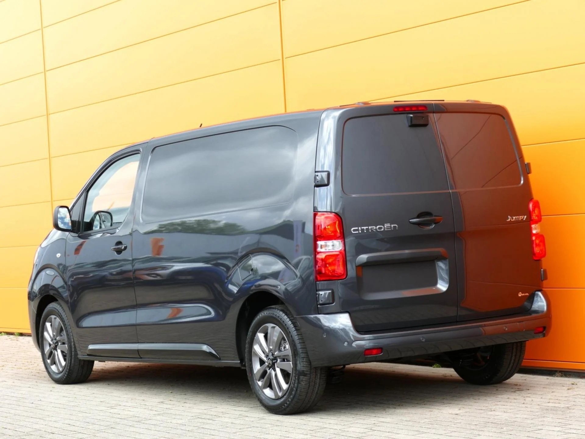 CITROEN JUMPY - Miniature 3 sur 32 - Cliquer pour voir cette photo