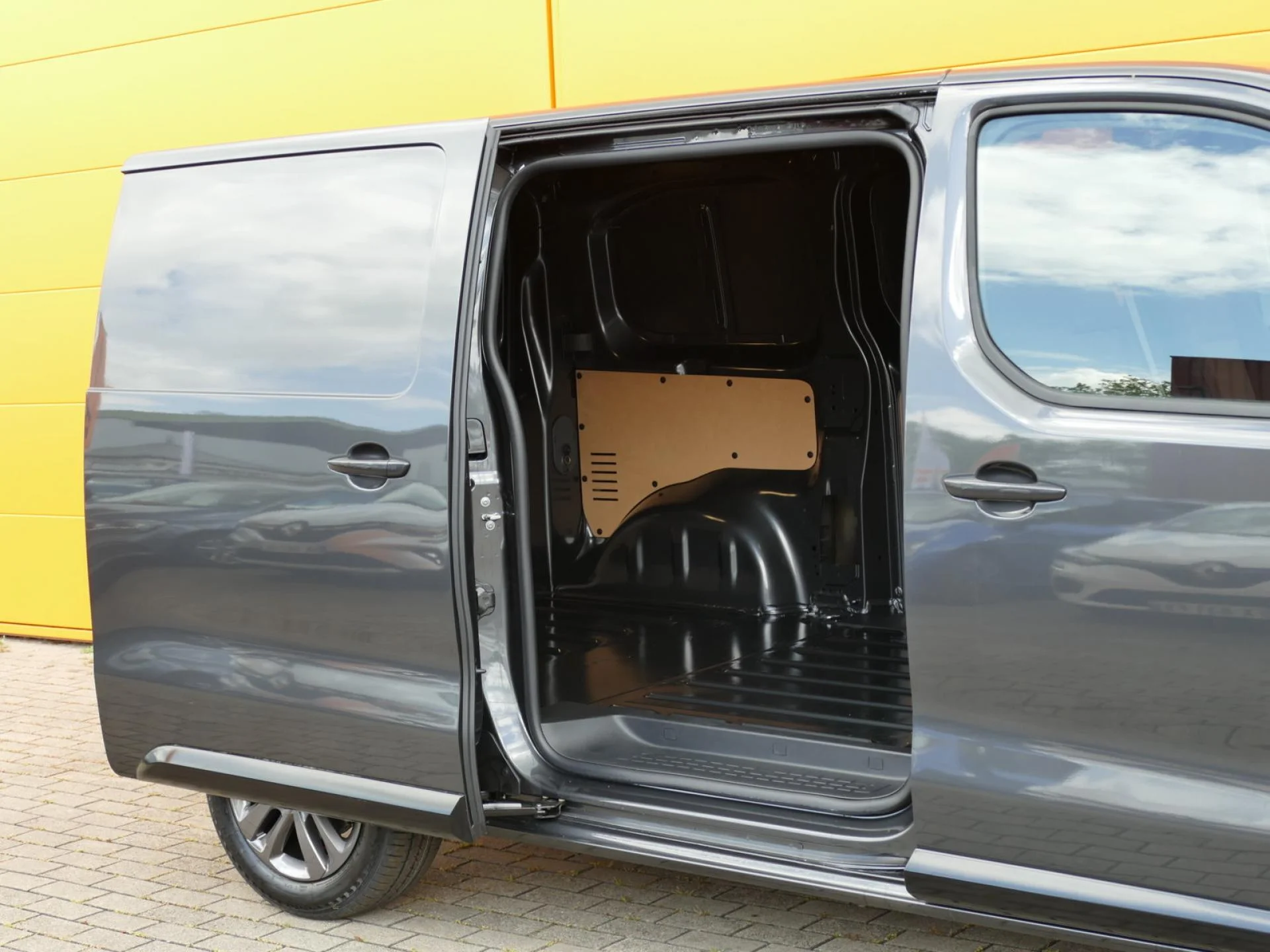 CITROEN JUMPY - Miniature 6 sur 32 - Cliquer pour voir cette photo