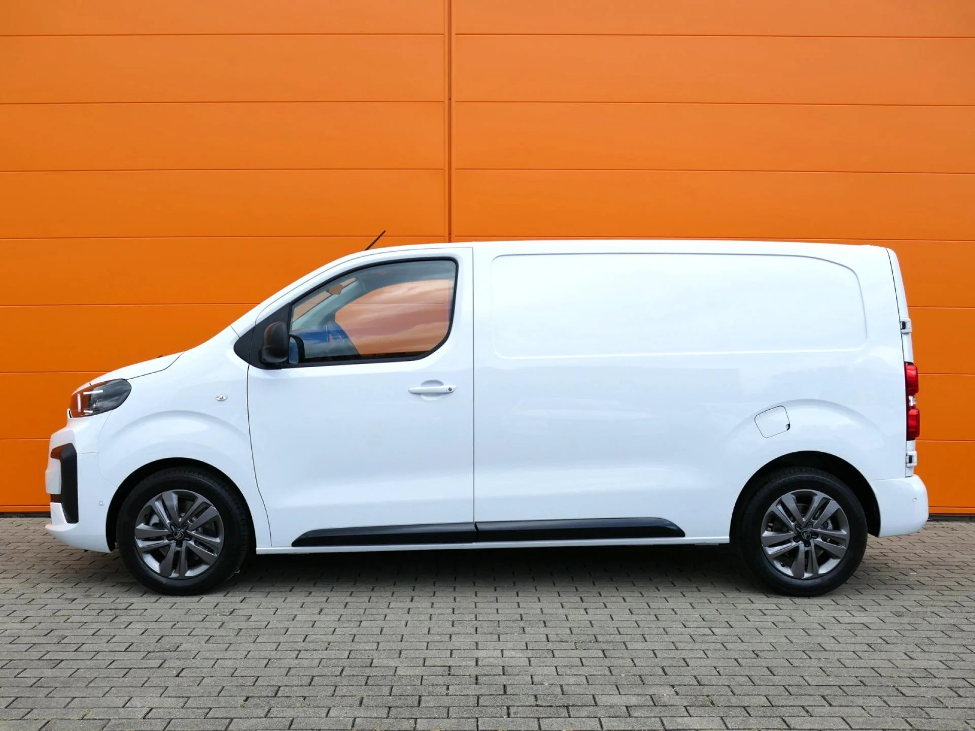 CITROEN JUMPY - Miniature 3 sur 33 - Cliquer pour voir cette photo