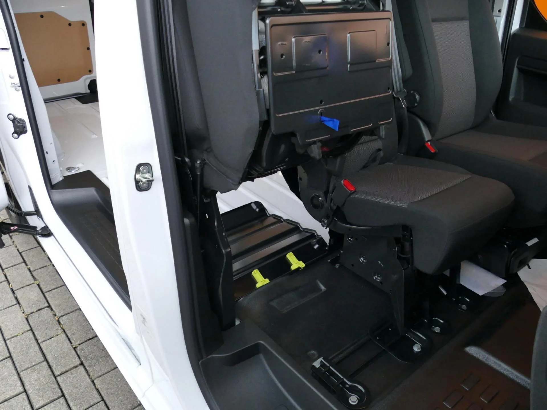 CITROEN JUMPY - Miniature 22 sur 33 - Cliquer pour voir cette photo