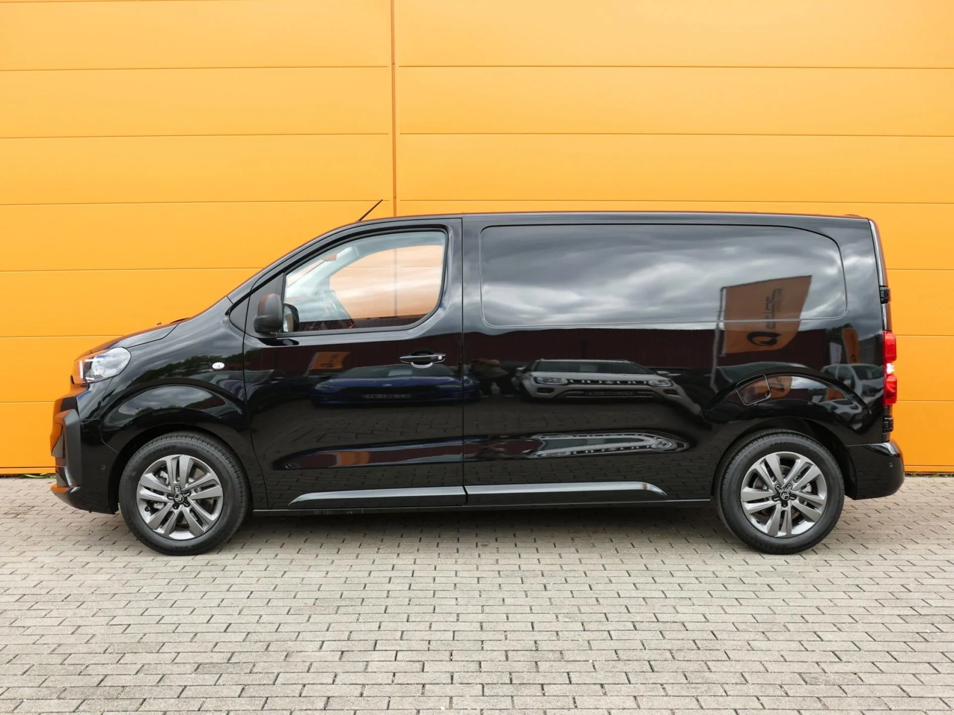 CITROEN JUMPY - Miniature 3 sur 32 - Cliquer pour voir cette photo