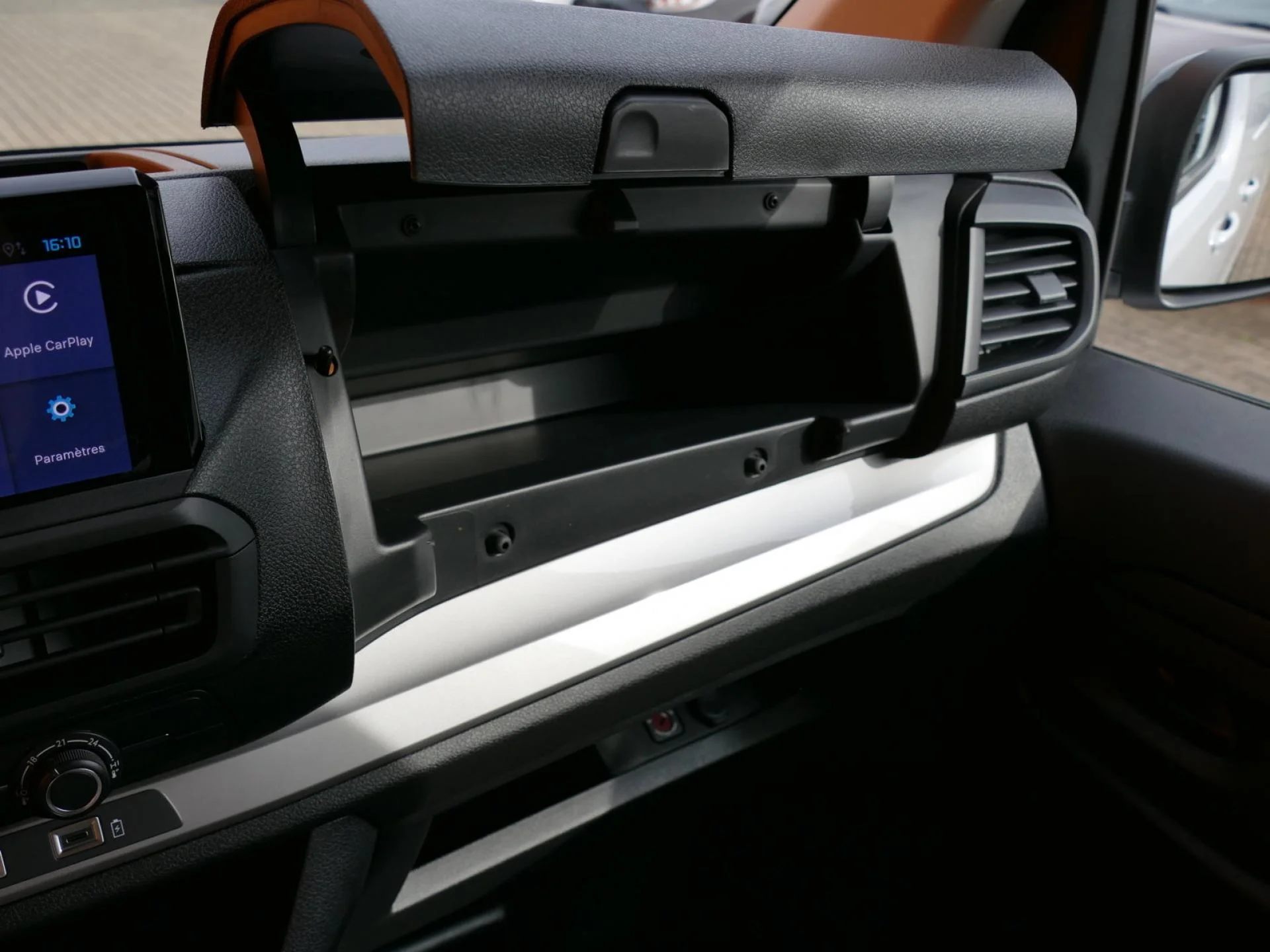 CITROEN JUMPY - Miniature 24 sur 33 - Cliquer pour voir cette photo