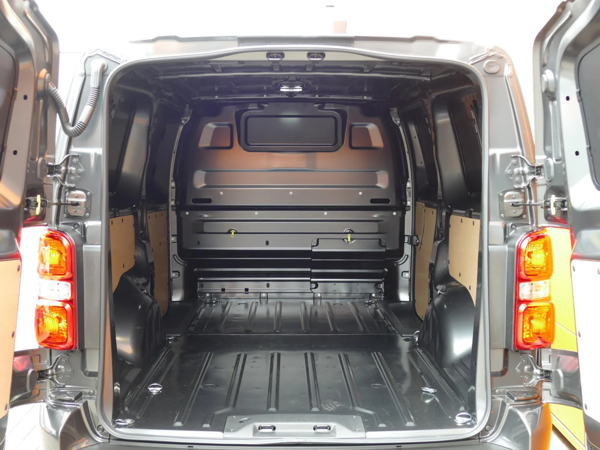 CITROEN JUMPY - Miniature 7 sur 33 - Cliquer pour voir cette photo