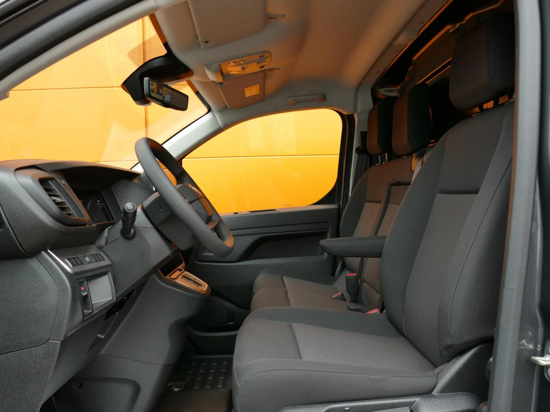 CITROEN JUMPY - Miniature 4 sur 27 - Cliquer pour voir cette photo