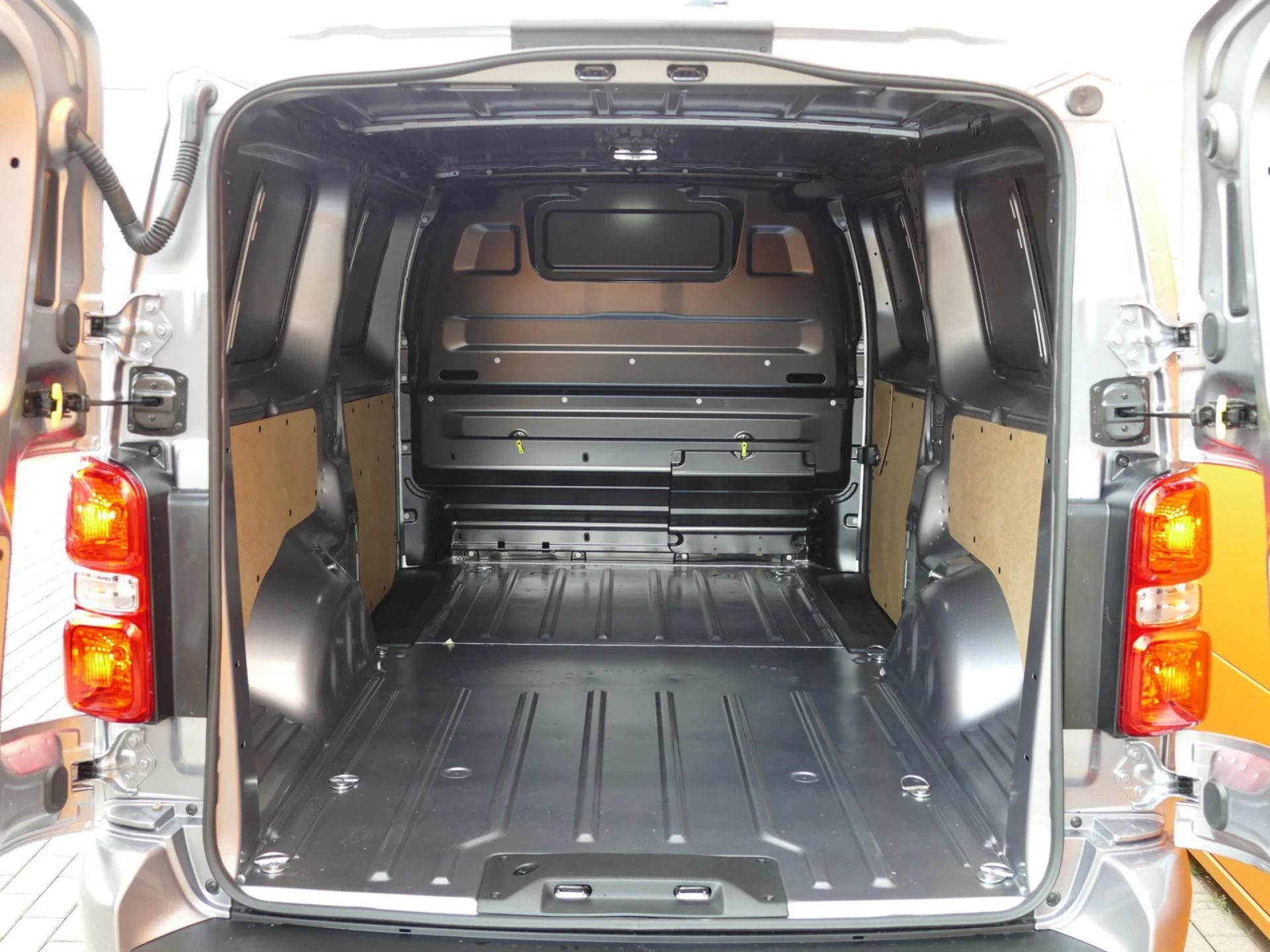 CITROEN JUMPY - Miniature 7 sur 32 - Cliquer pour voir cette photo