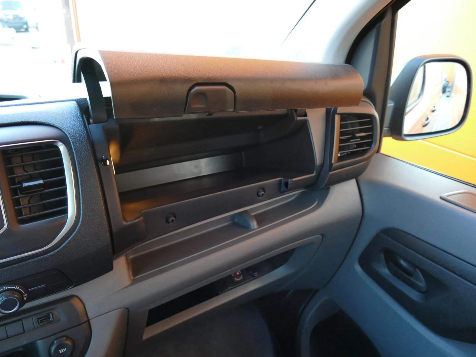 CITROEN JUMPY - Miniature 7 sur 32 - Cliquer pour voir cette photo