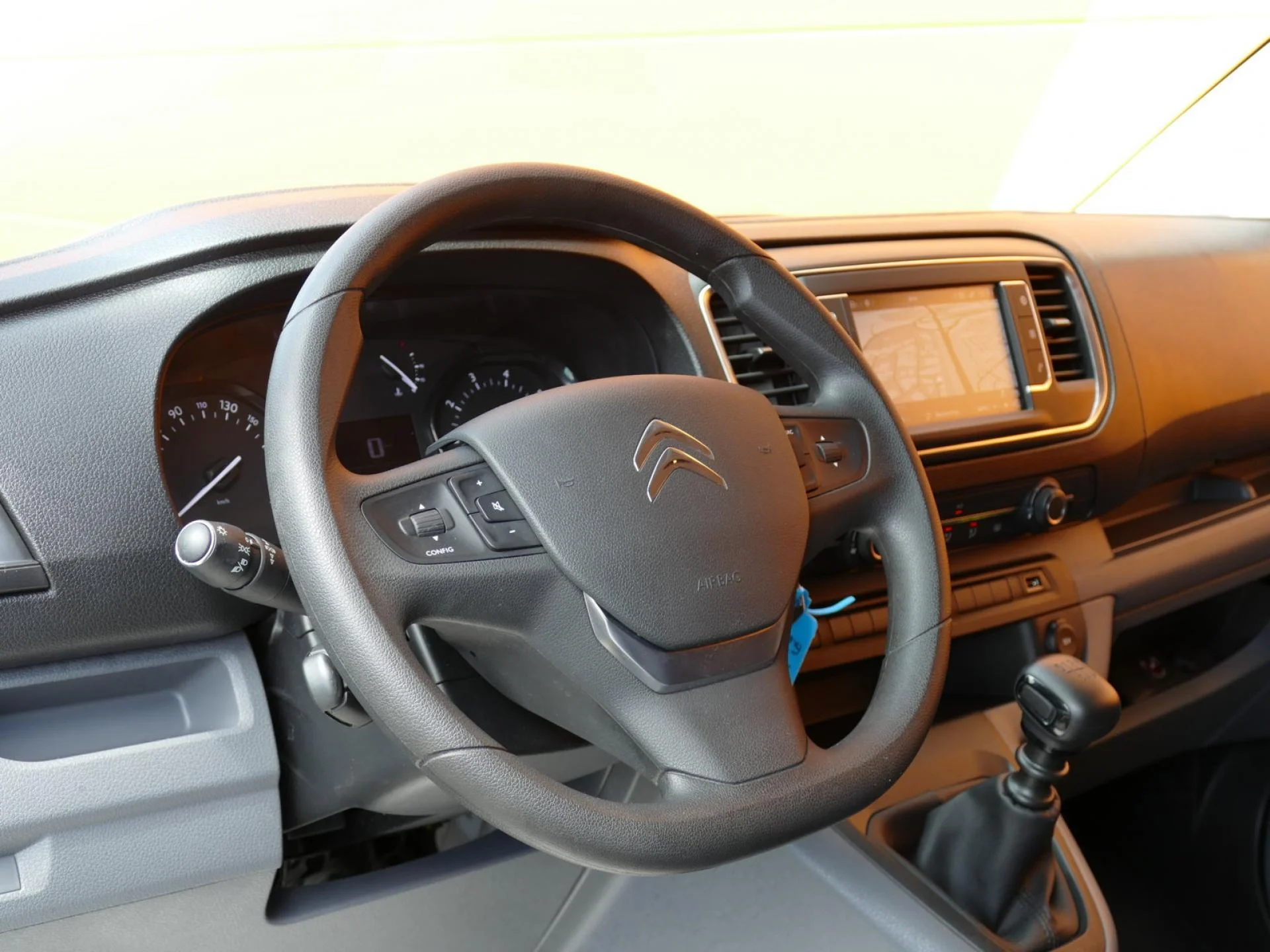 CITROEN JUMPY - Miniature 17 sur 32 - Cliquer pour voir cette photo