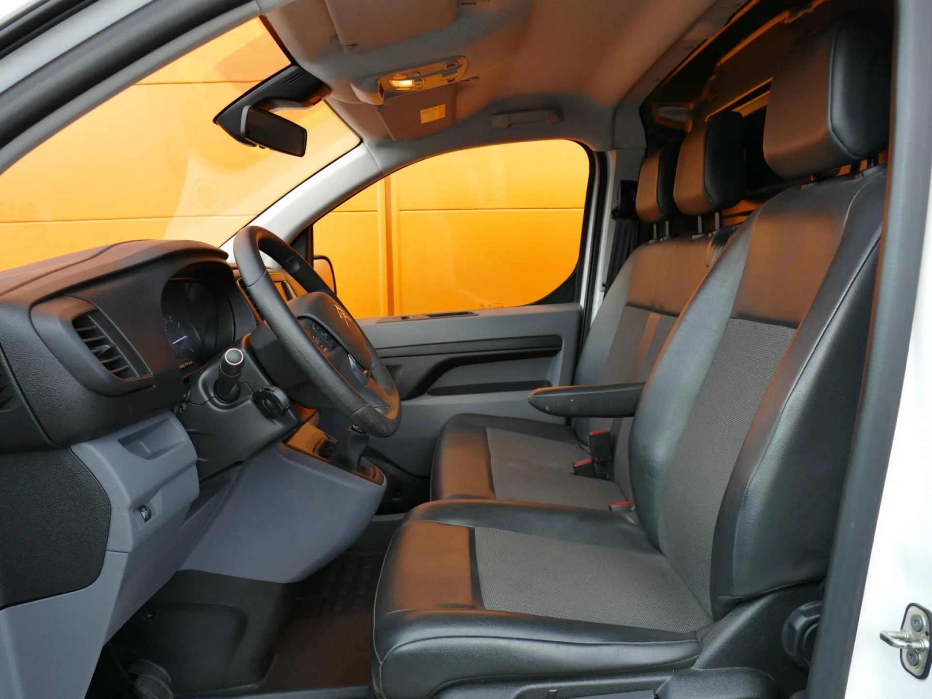 CITROEN JUMPY - Miniature 6 sur 32 - Cliquer pour voir cette photo
