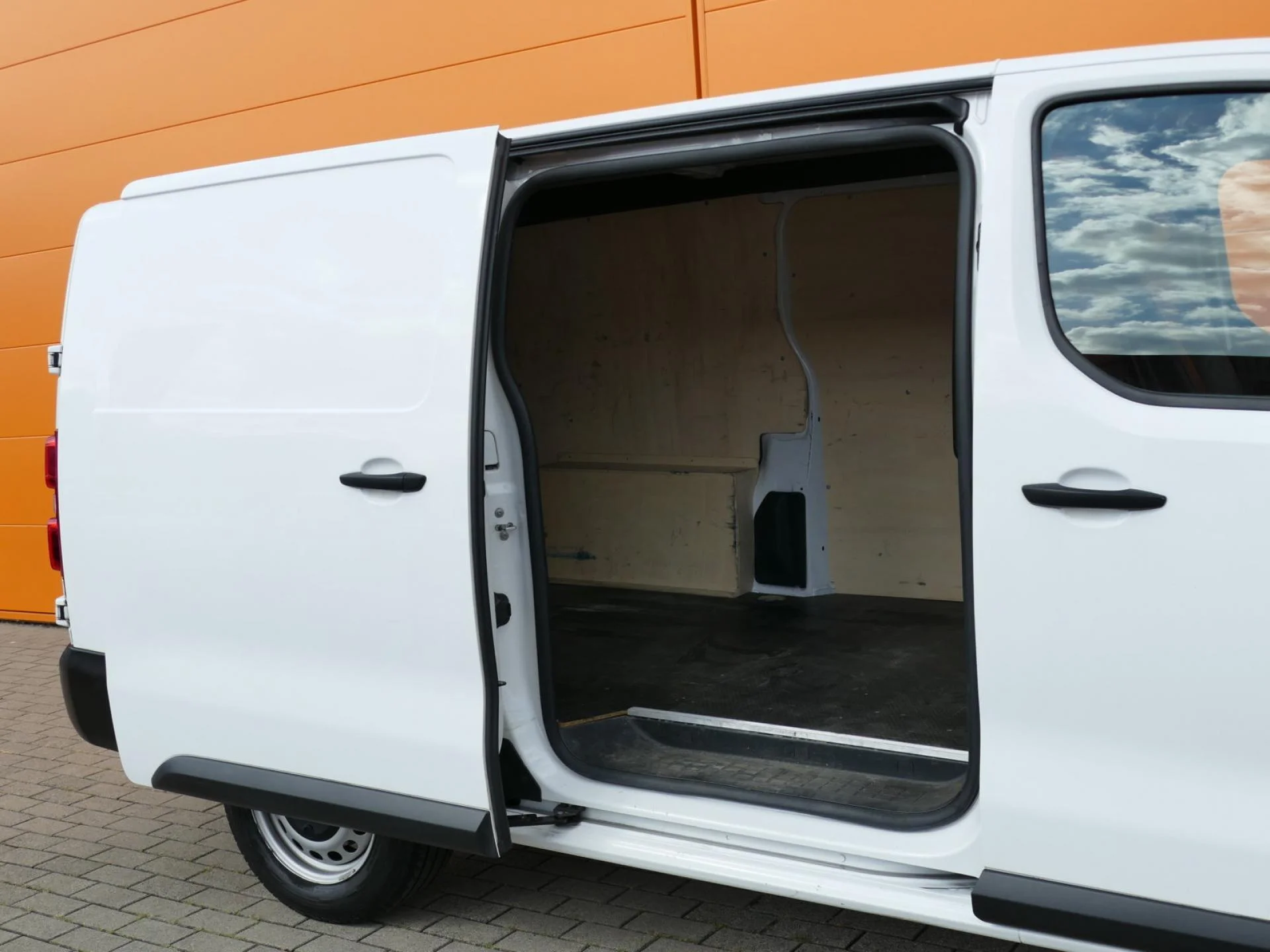 CITROEN JUMPY - Miniature 7 sur 32 - Cliquer pour voir cette photo