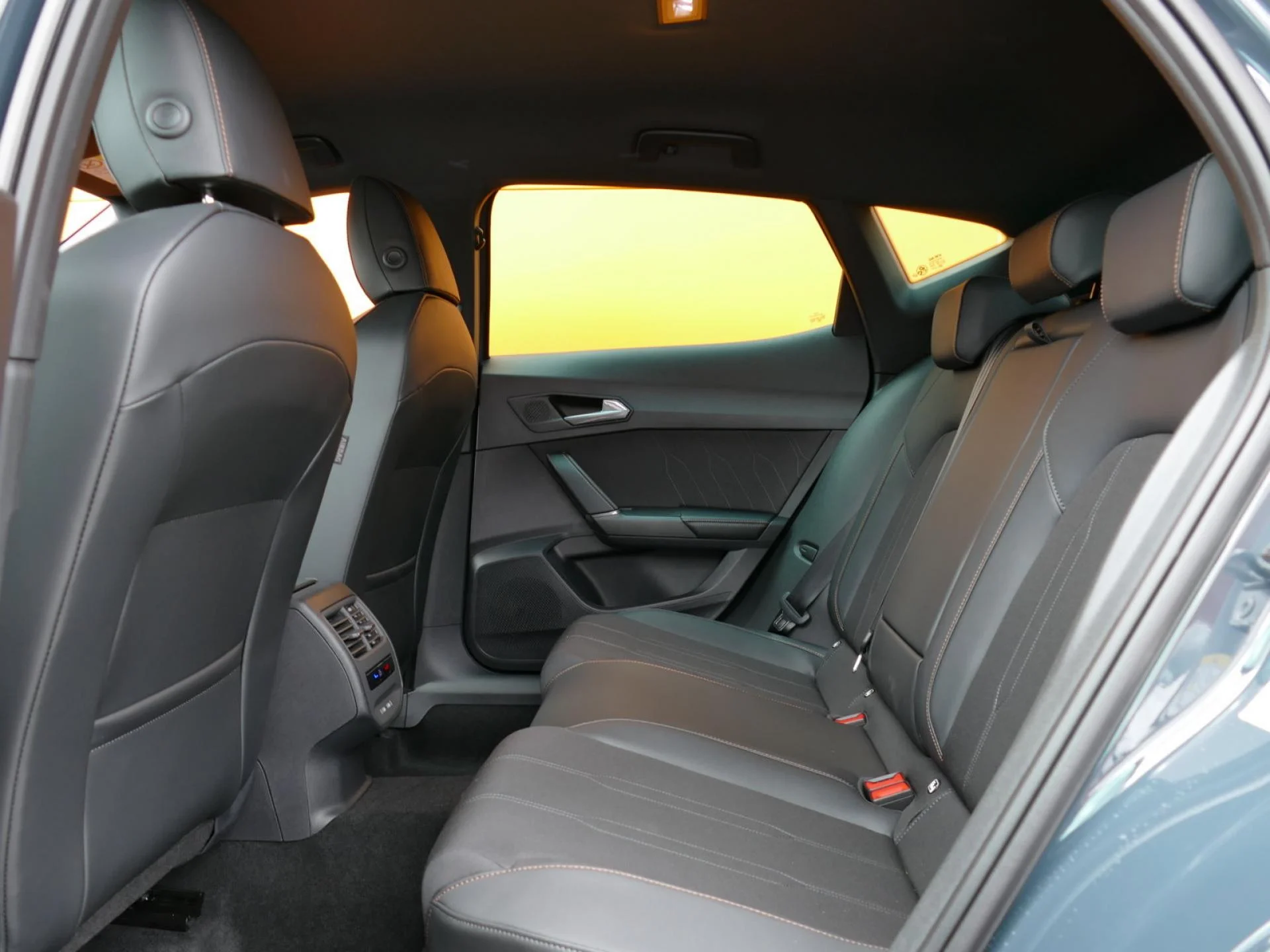 CUPRA Formentor - Miniature 7 sur 35 - Cliquer pour voir cette photo