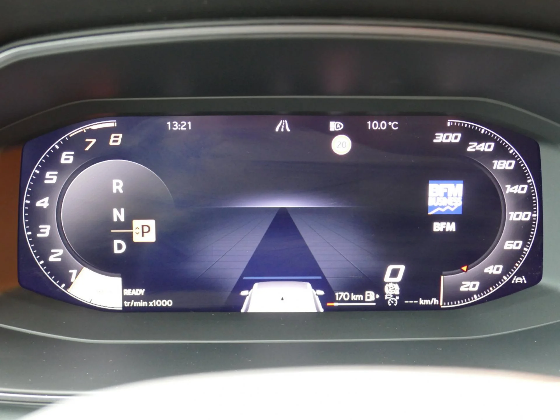 CUPRA Leon - Miniature 19 sur 36 - Cliquer pour voir cette photo