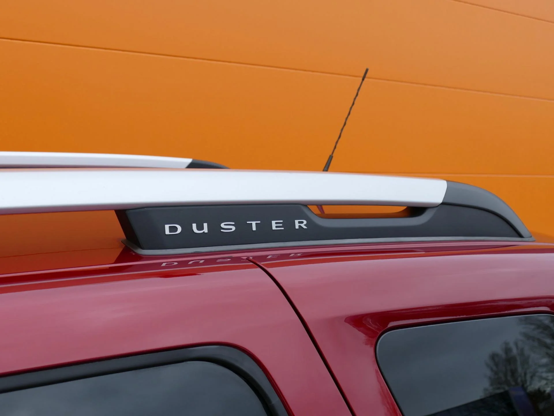 DACIA DUSTER - Miniature 28 sur 33 - Cliquer pour voir cette photo
