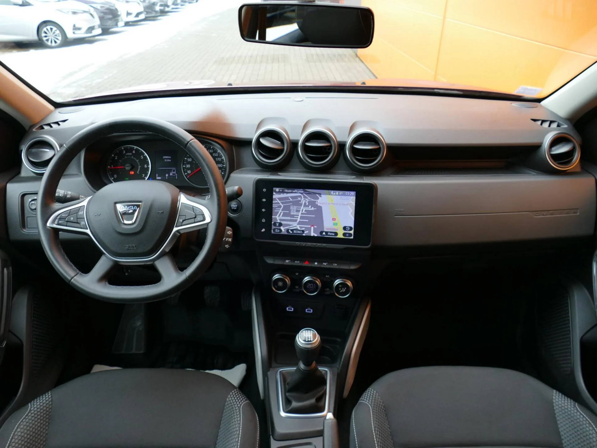 DACIA DUSTER - Miniature 5 sur 33 - Cliquer pour voir cette photo
