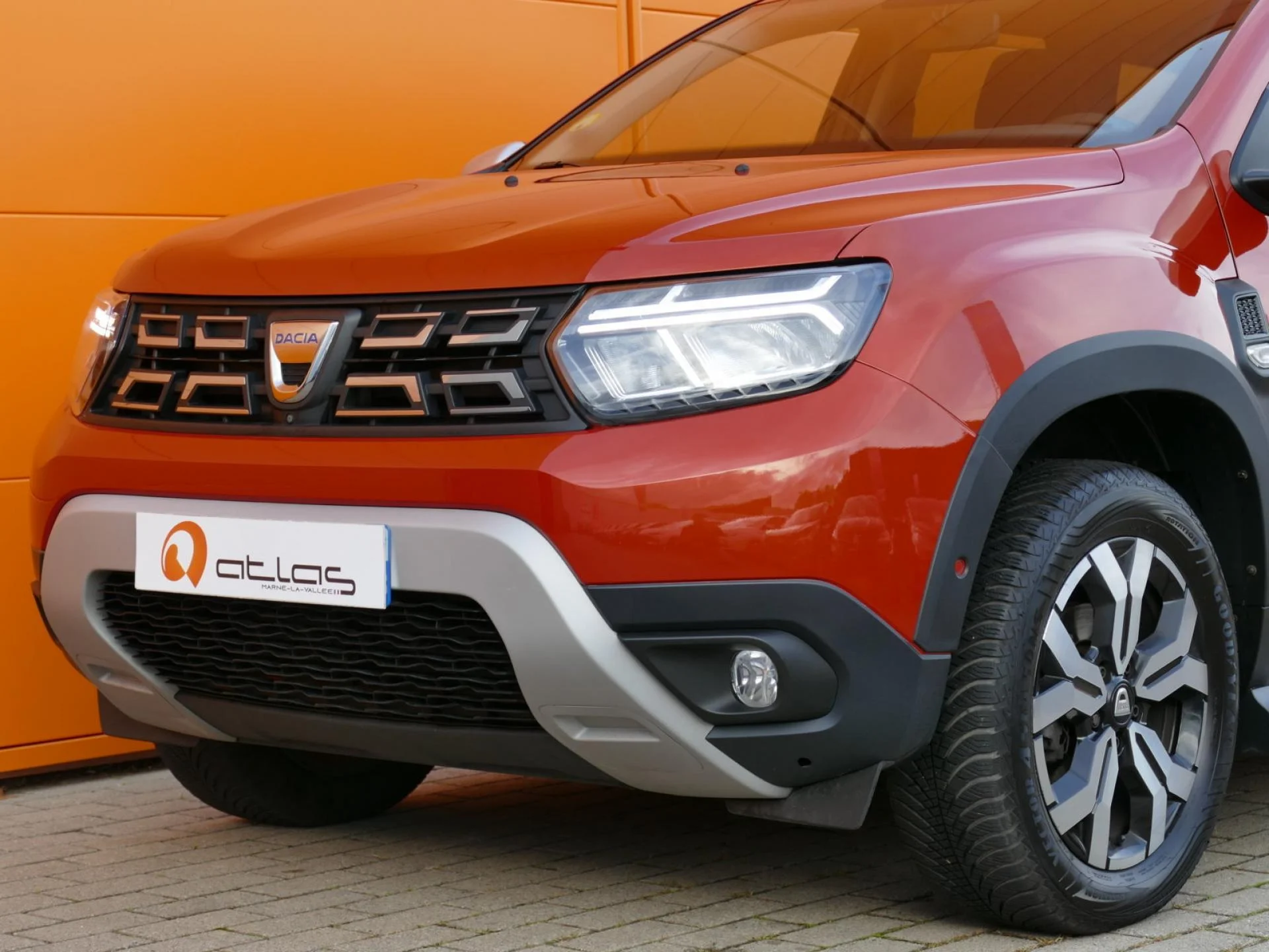 DACIA DUSTER - Miniature 23 sur 25 - Cliquer pour voir cette photo