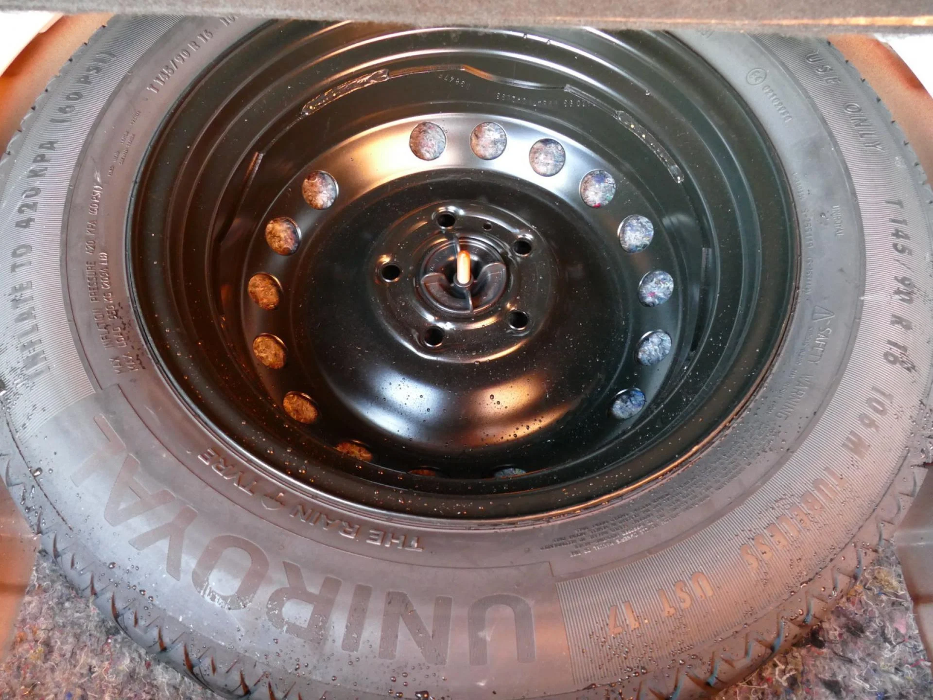 DACIA DUSTER - Miniature 20 sur 25 - Cliquer pour voir cette photo