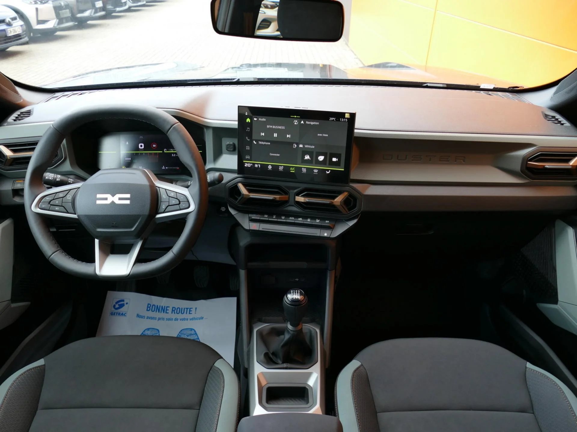 DACIA DUSTER - Miniature 5 sur 32 - Cliquer pour voir cette photo