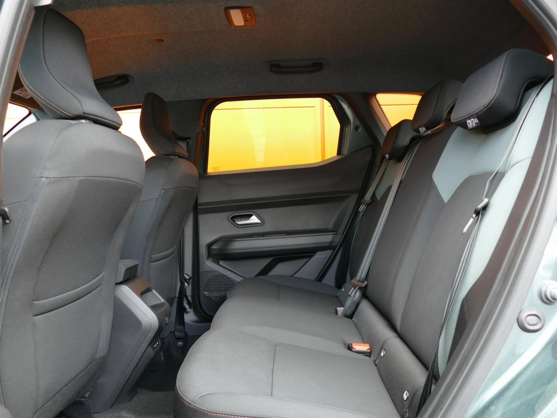 DACIA DUSTER - Miniature 7 sur 32 - Cliquer pour voir cette photo