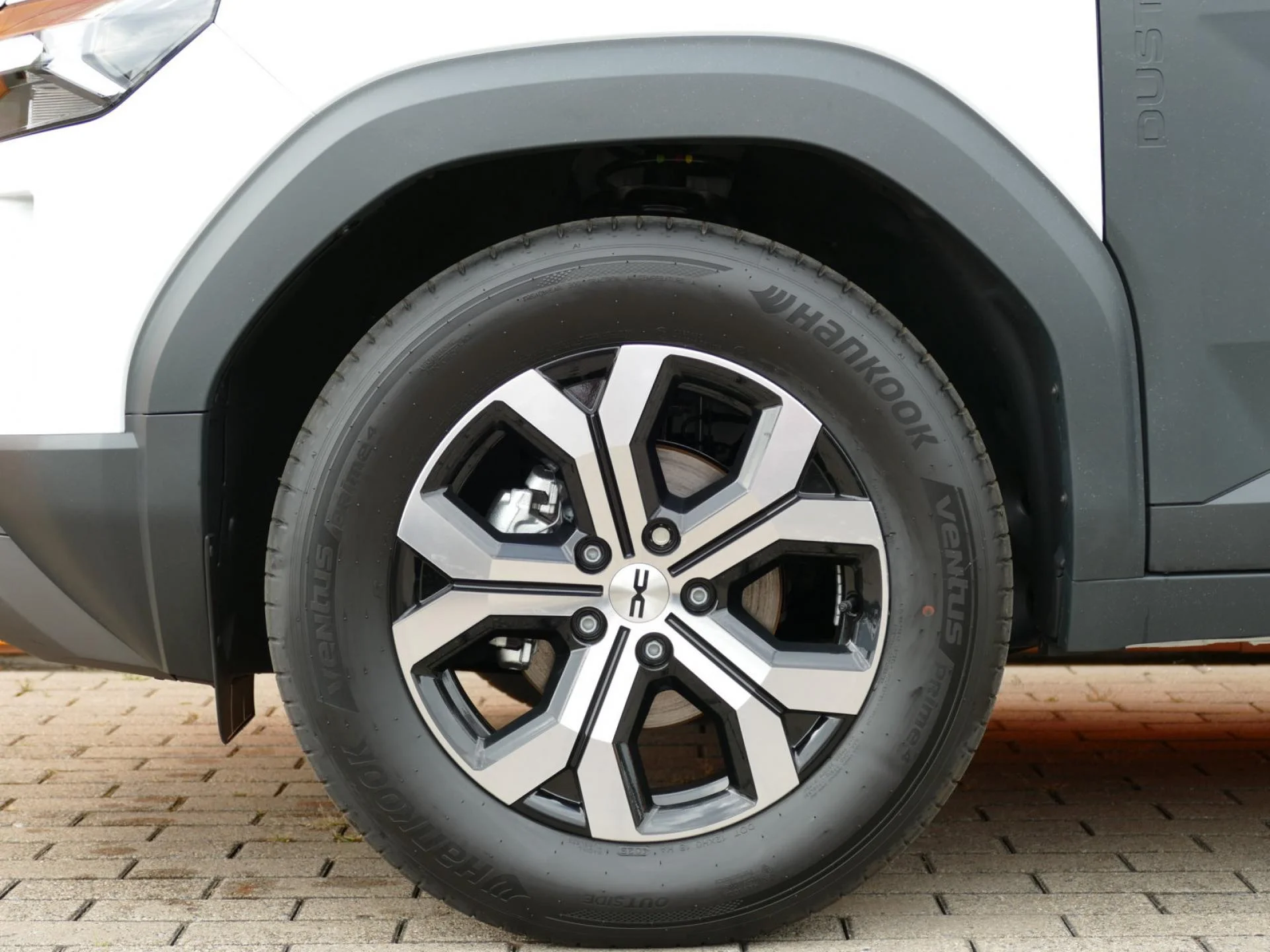 DACIA DUSTER - Miniature 23 sur 23 - Cliquer pour voir cette photo