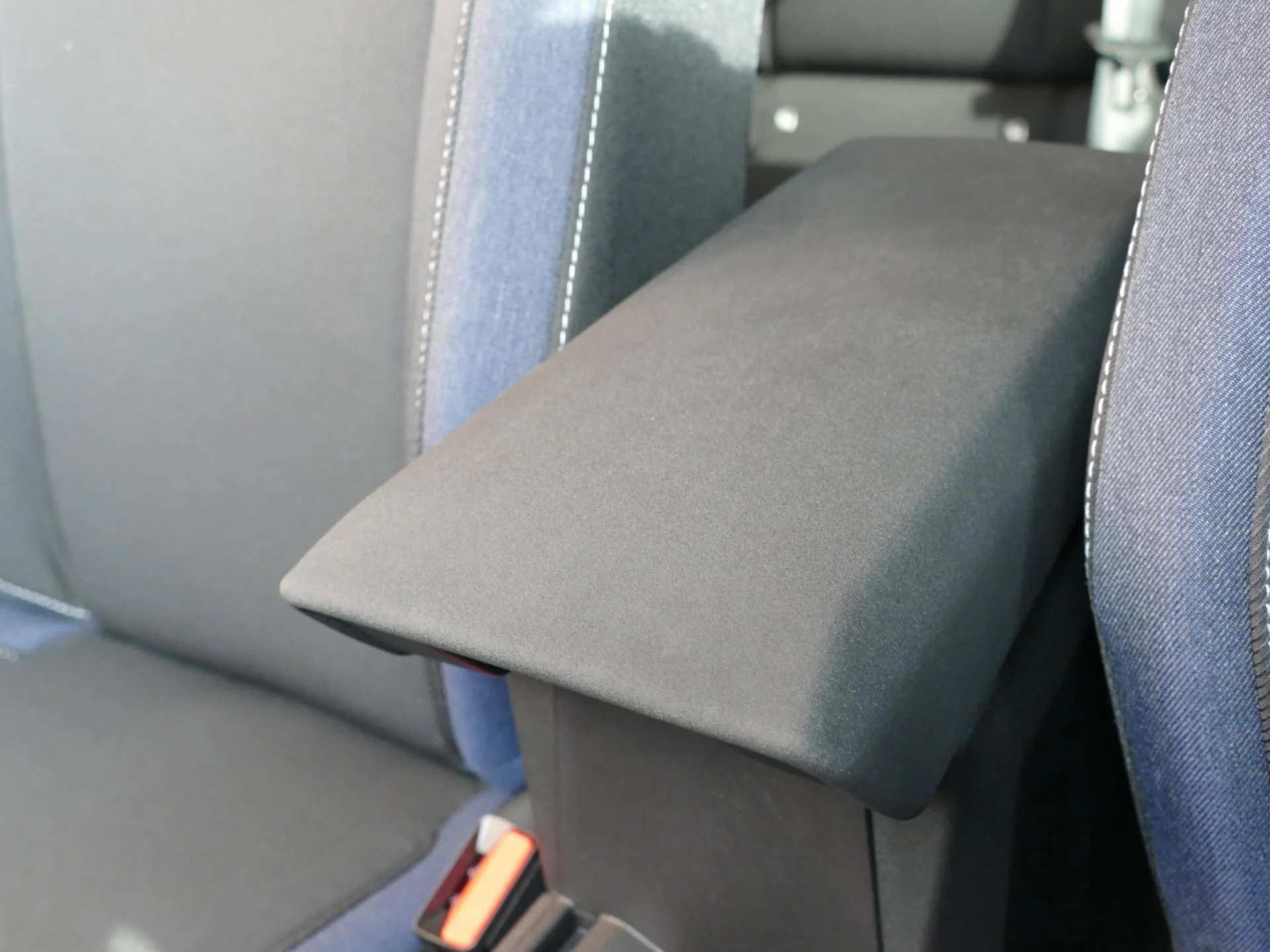 DACIA DUSTER - Miniature 16 sur 23 - Cliquer pour voir cette photo