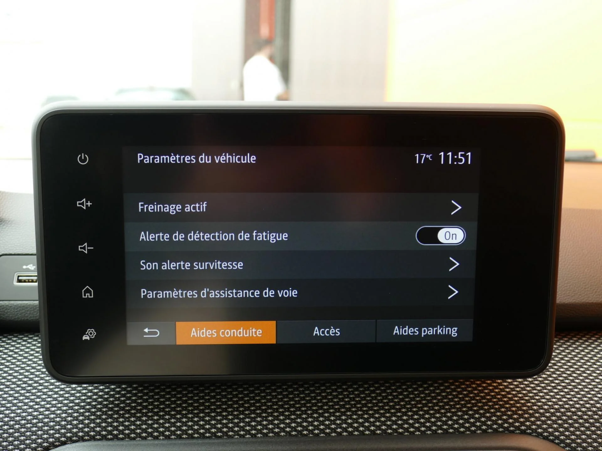 DACIA JOGGER - Miniature 11 sur 33 - Cliquer pour voir cette photo
