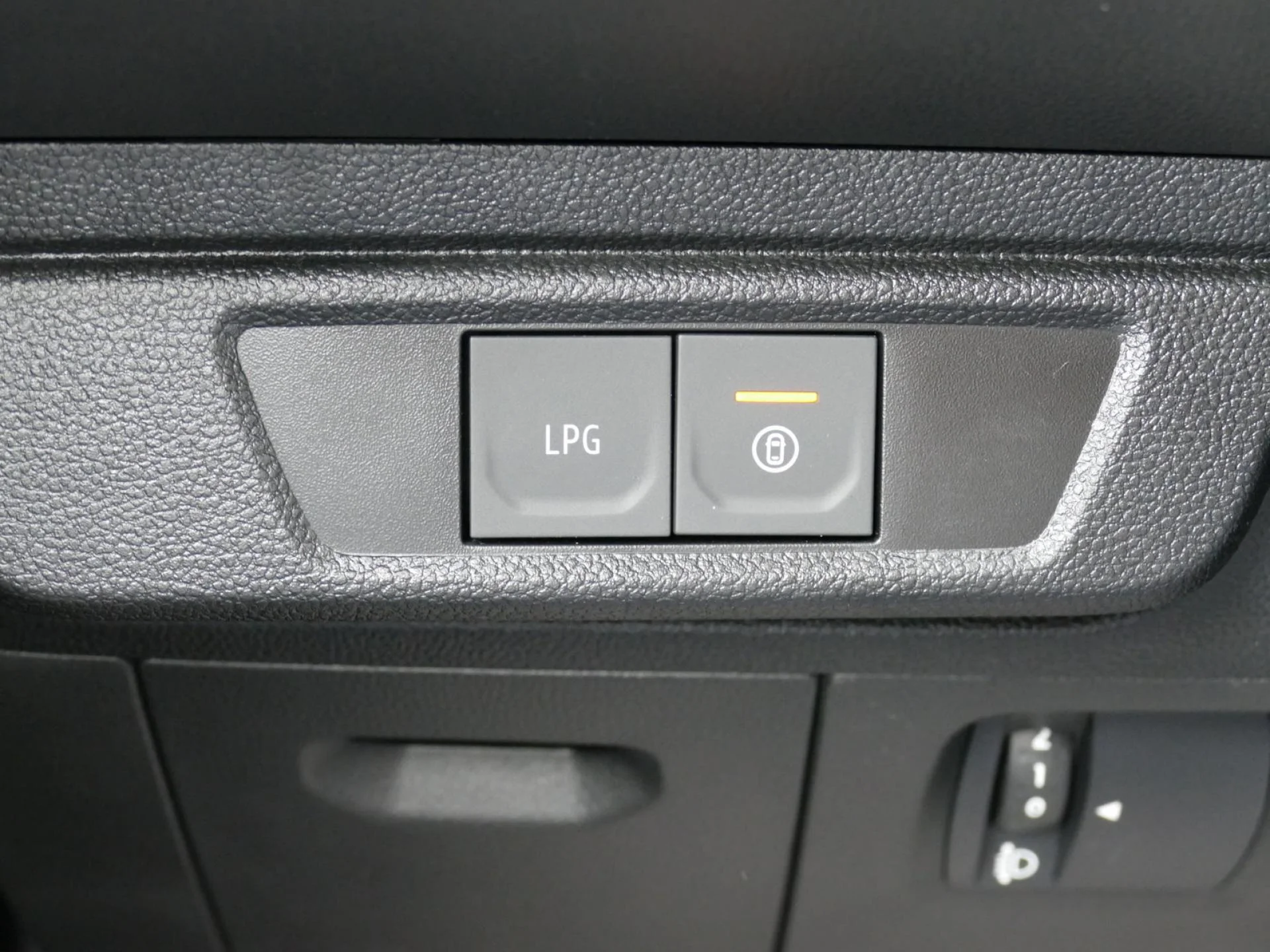 DACIA JOGGER - Miniature 20 sur 33 - Cliquer pour voir cette photo