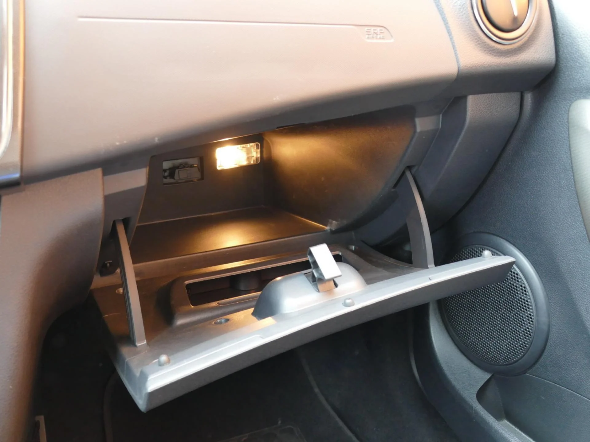 DACIA SANDERO - Miniature 17 sur 32 - Cliquer pour voir cette photo