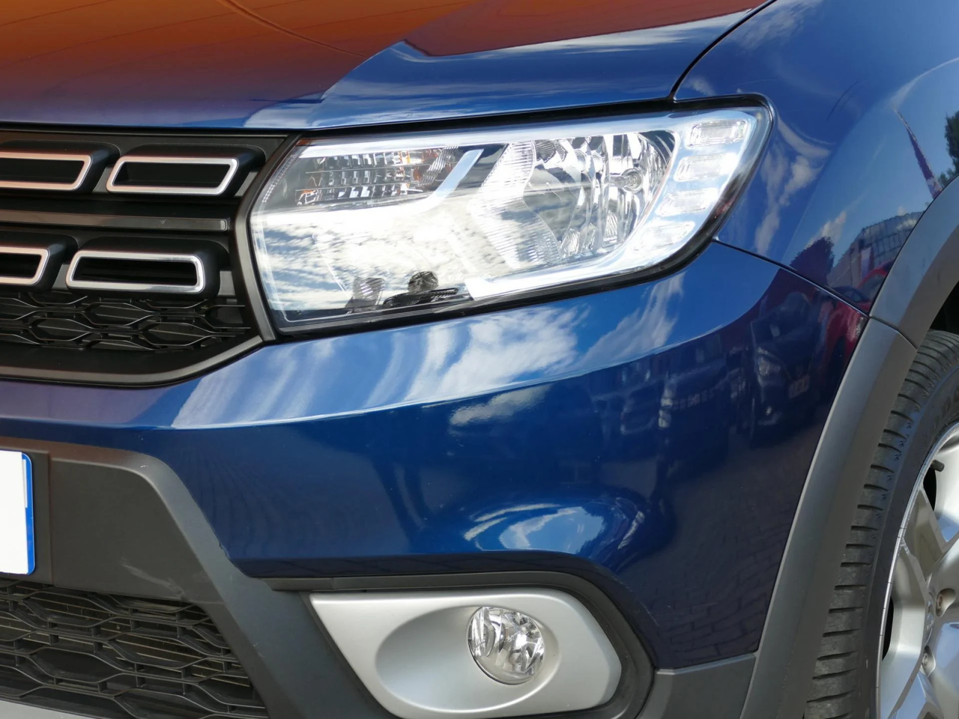 DACIA SANDERO - Miniature 27 sur 32 - Cliquer pour voir cette photo