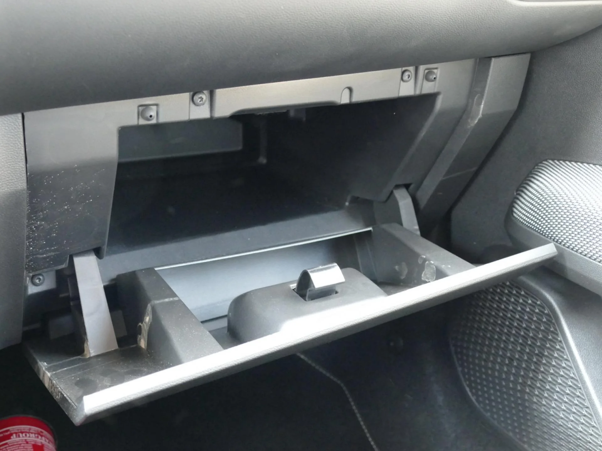 DACIA SANDERO - Miniature 5 sur 33 - Cliquer pour voir cette photo