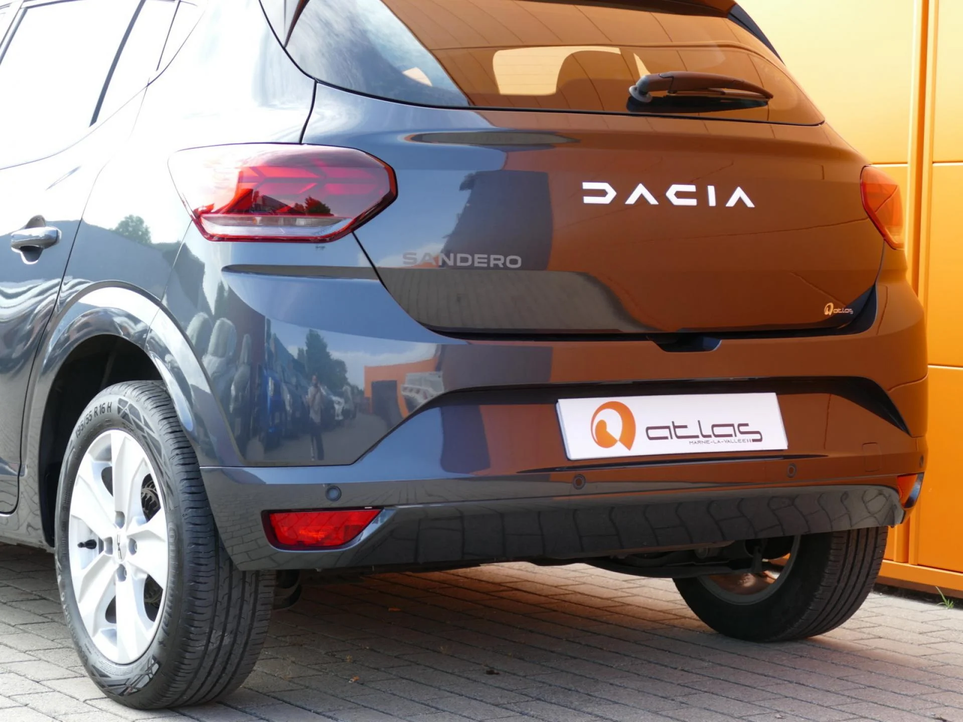DACIA SANDERO - Miniature 30 sur 32 - Cliquer pour voir cette photo