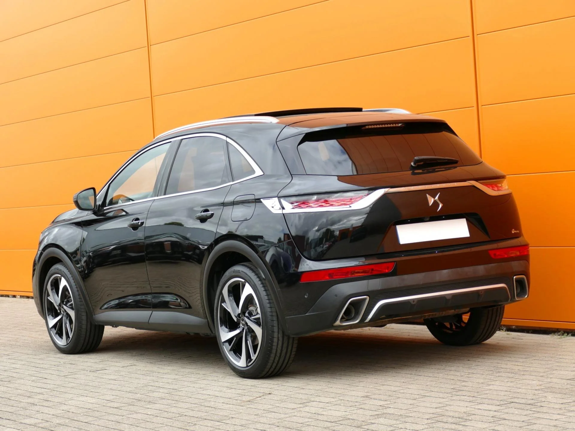 DS DS 7 CROSSBACK - Miniature 5 sur 36 - Cliquer pour voir cette photo