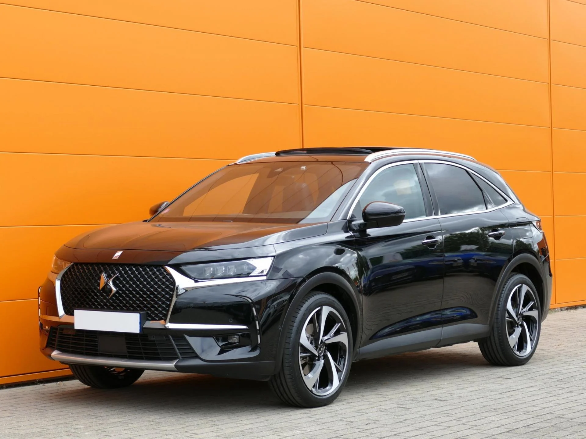 DS DS 7 CROSSBACK - Miniature 3 sur 36 - Cliquer pour voir cette photo
