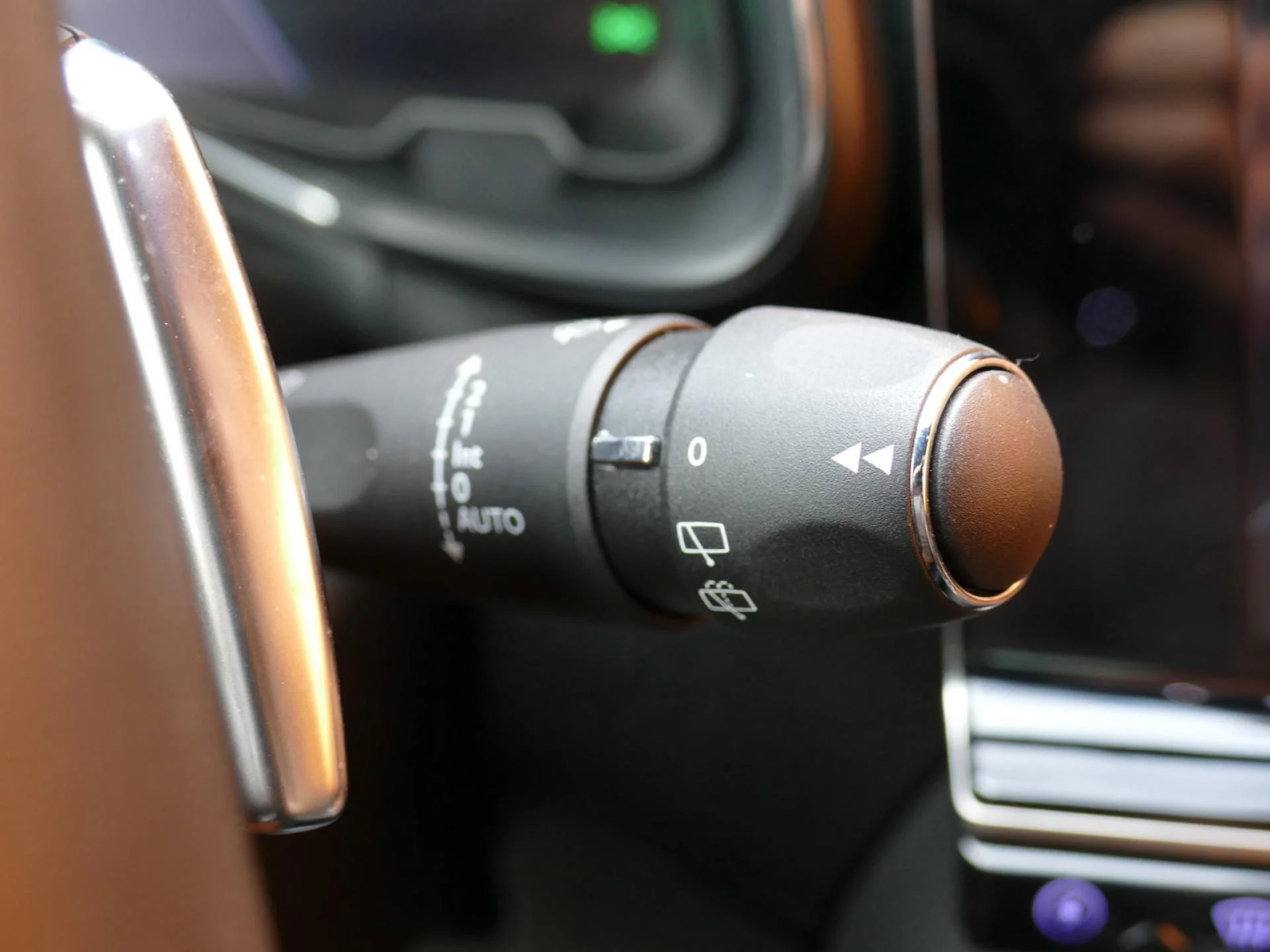 DS DS 7 CROSSBACK - Miniature 27 sur 36 - Cliquer pour voir cette photo