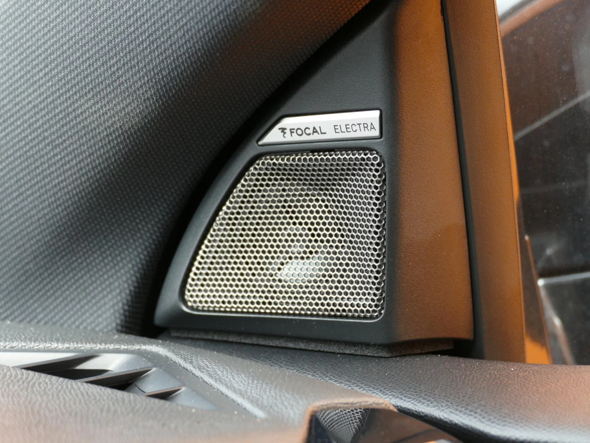 DS DS 7 CROSSBACK - Miniature 28 sur 36 - Cliquer pour voir cette photo