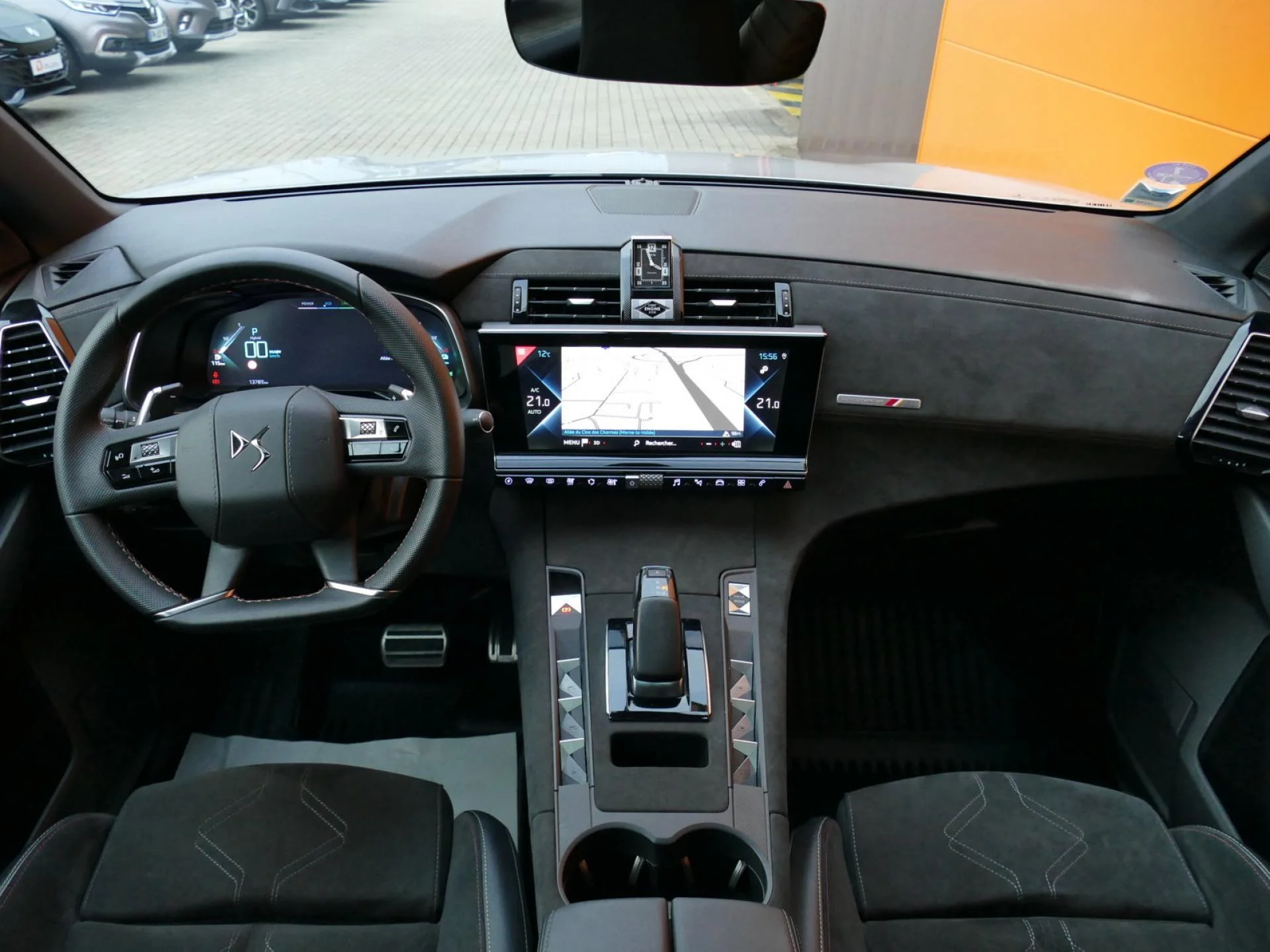 DS DS 7 CROSSBACK - Miniature 4 sur 33 - Cliquer pour voir cette photo