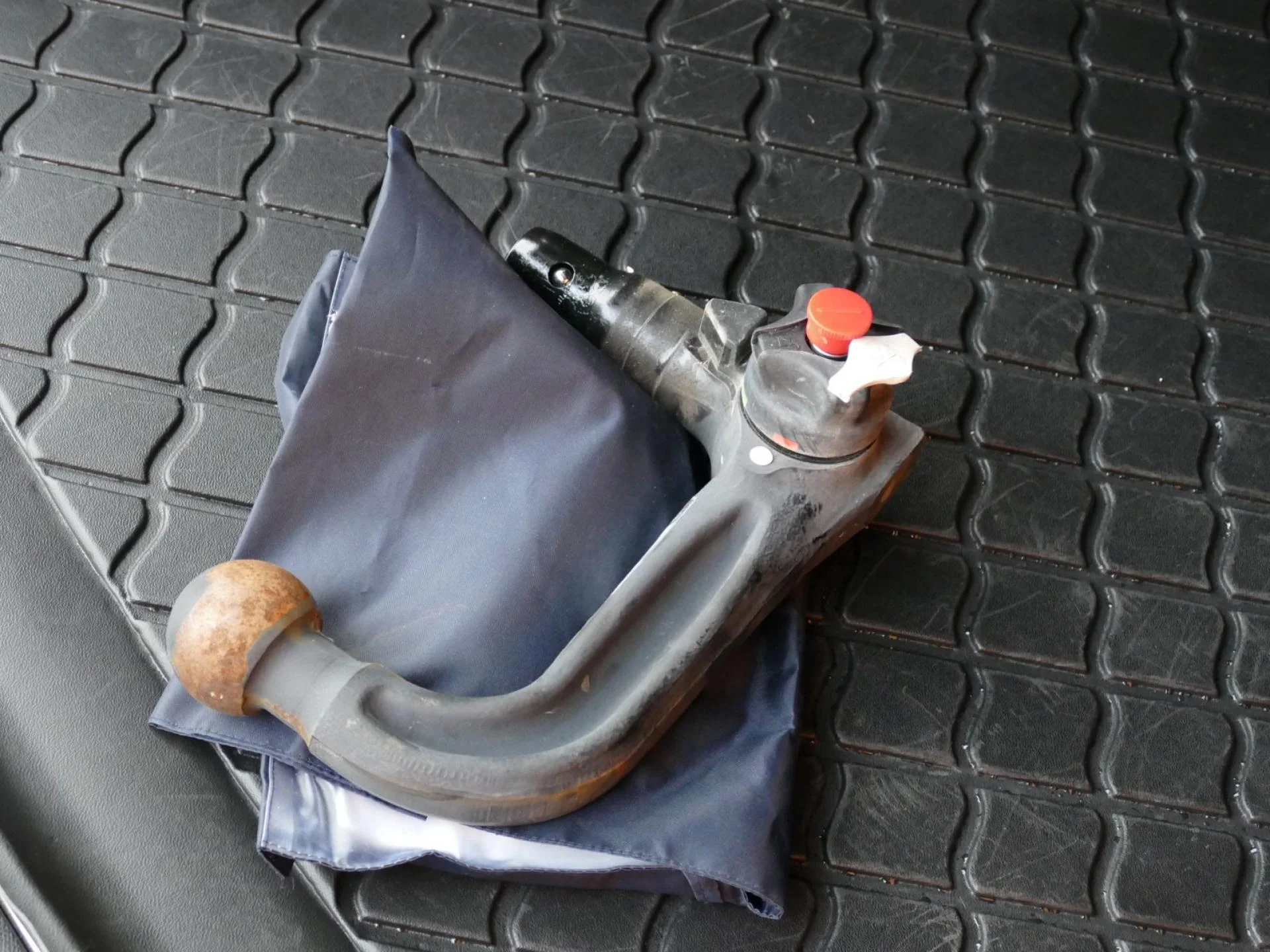 DS DS 7 CROSSBACK - Miniature 26 sur 33 - Cliquer pour voir cette photo