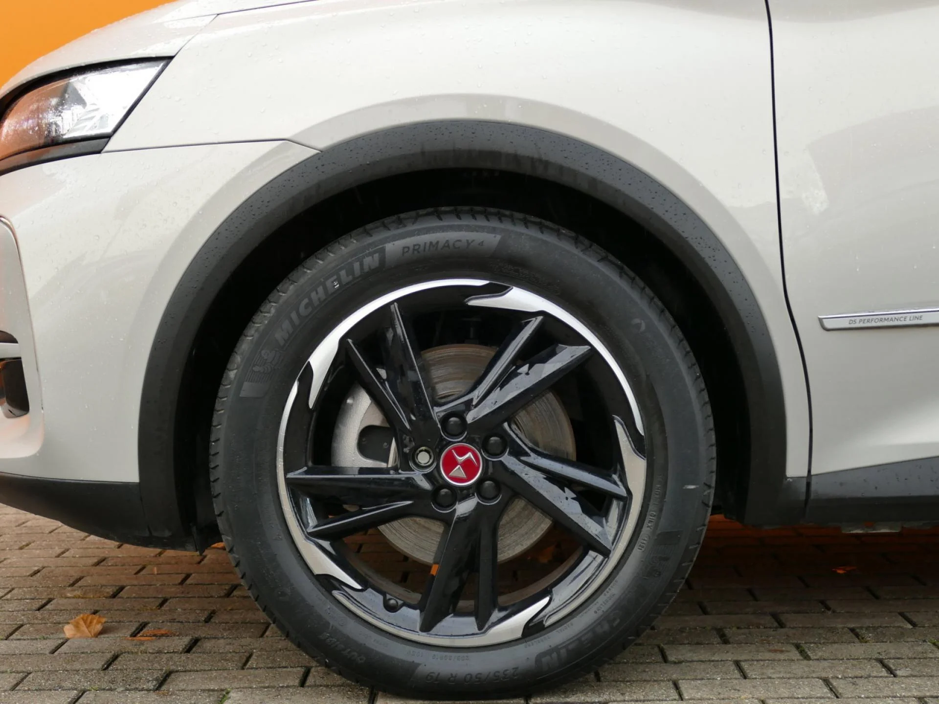 DS DS 7 CROSSBACK - Miniature 32 sur 33 - Cliquer pour voir cette photo