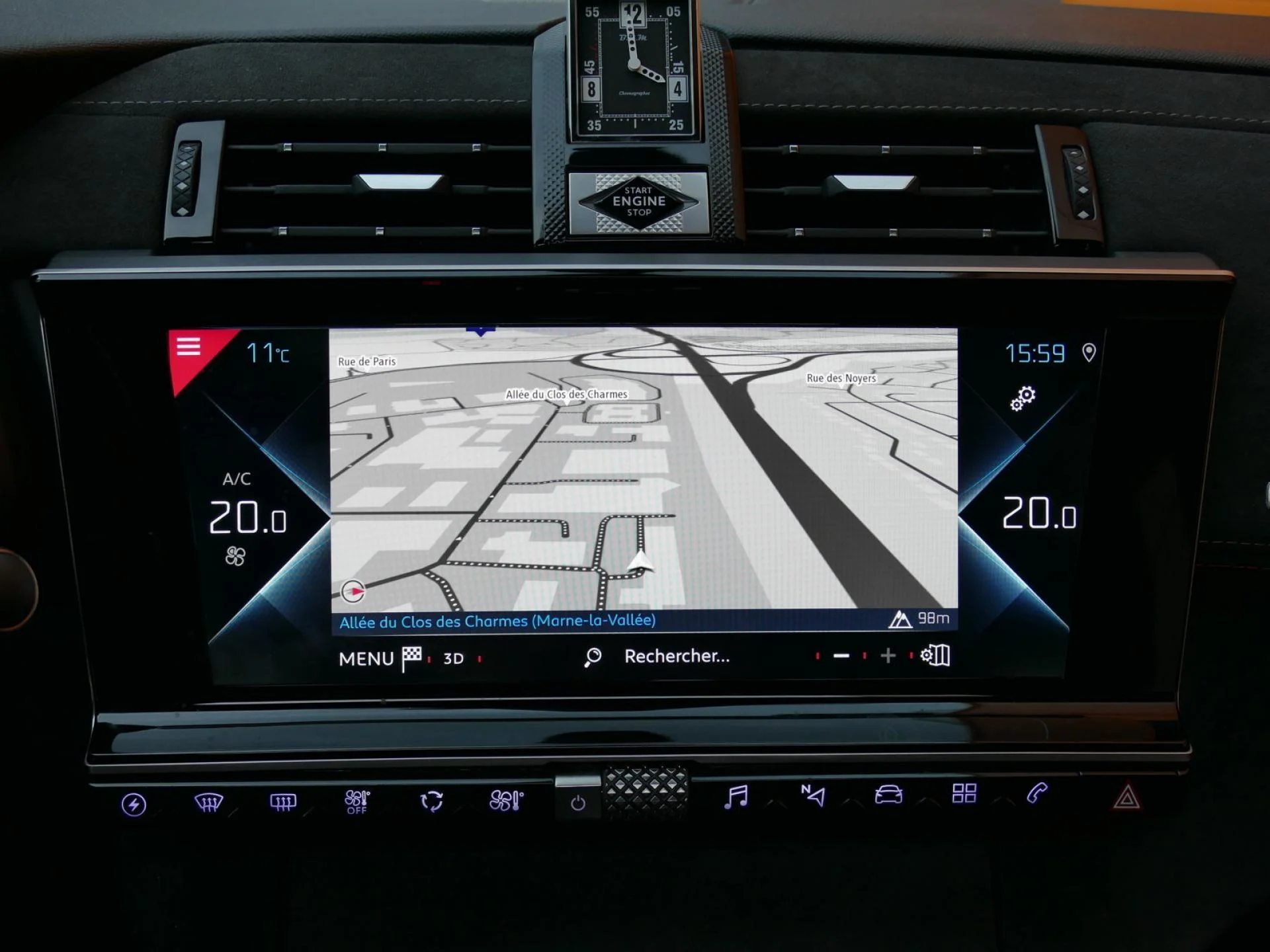 DS DS 7 CROSSBACK - Miniature 8 sur 33 - Cliquer pour voir cette photo