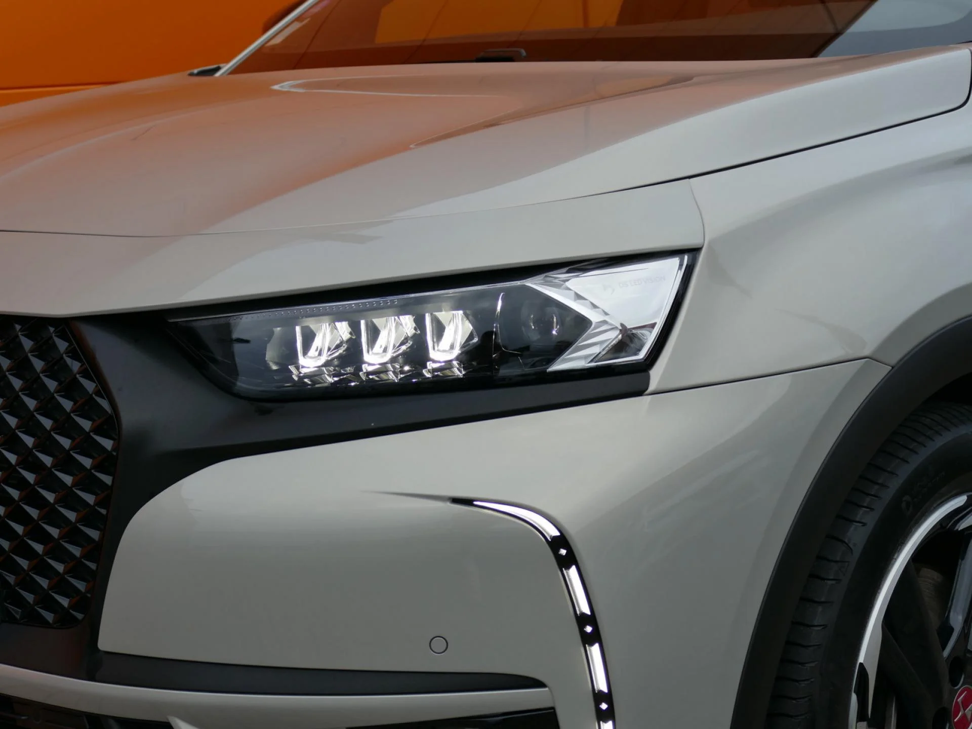 DS DS 7 CROSSBACK - Miniature 31 sur 33 - Cliquer pour voir cette photo