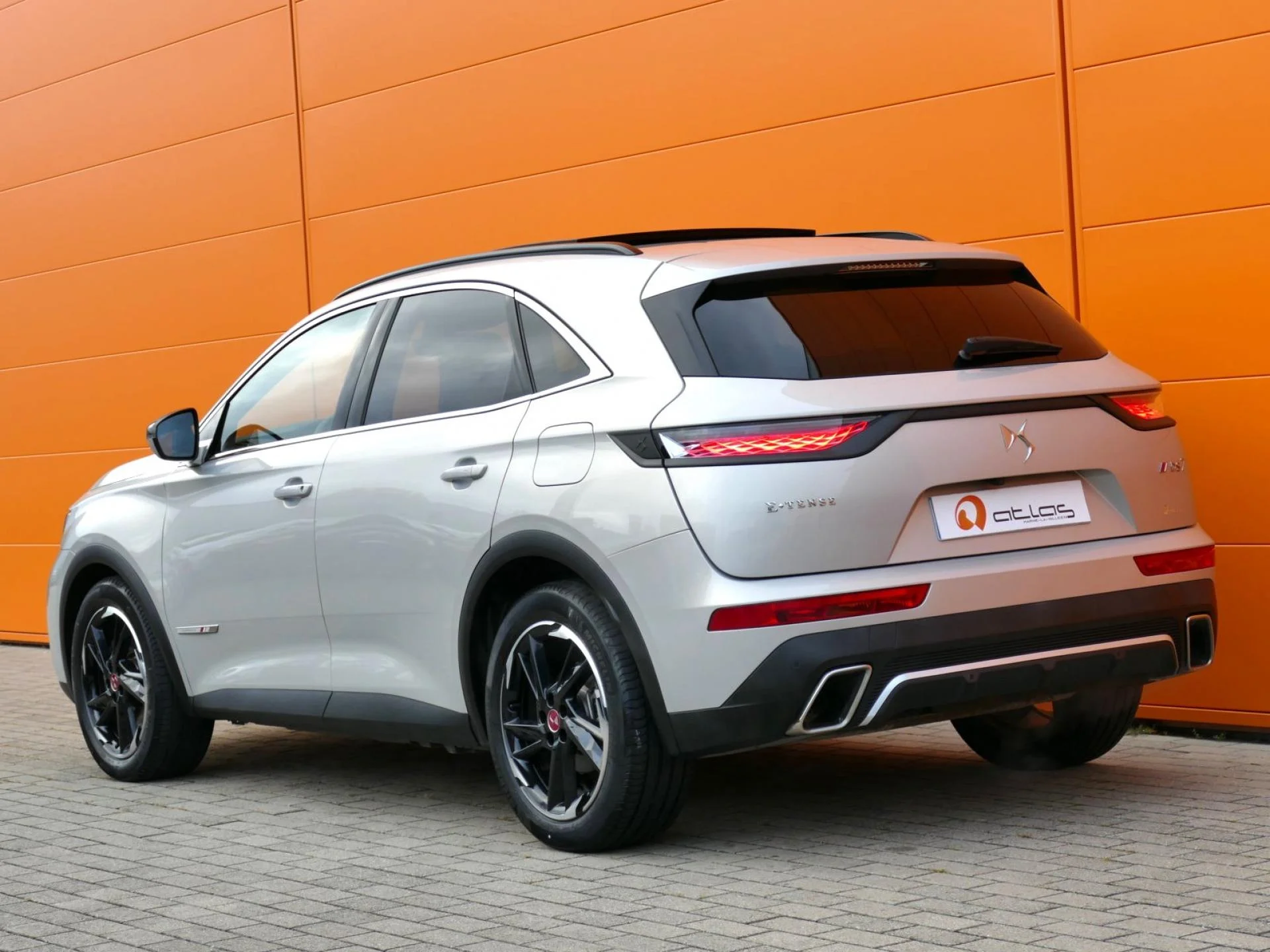 DS DS 7 CROSSBACK - Miniature 3 sur 33 - Cliquer pour voir cette photo