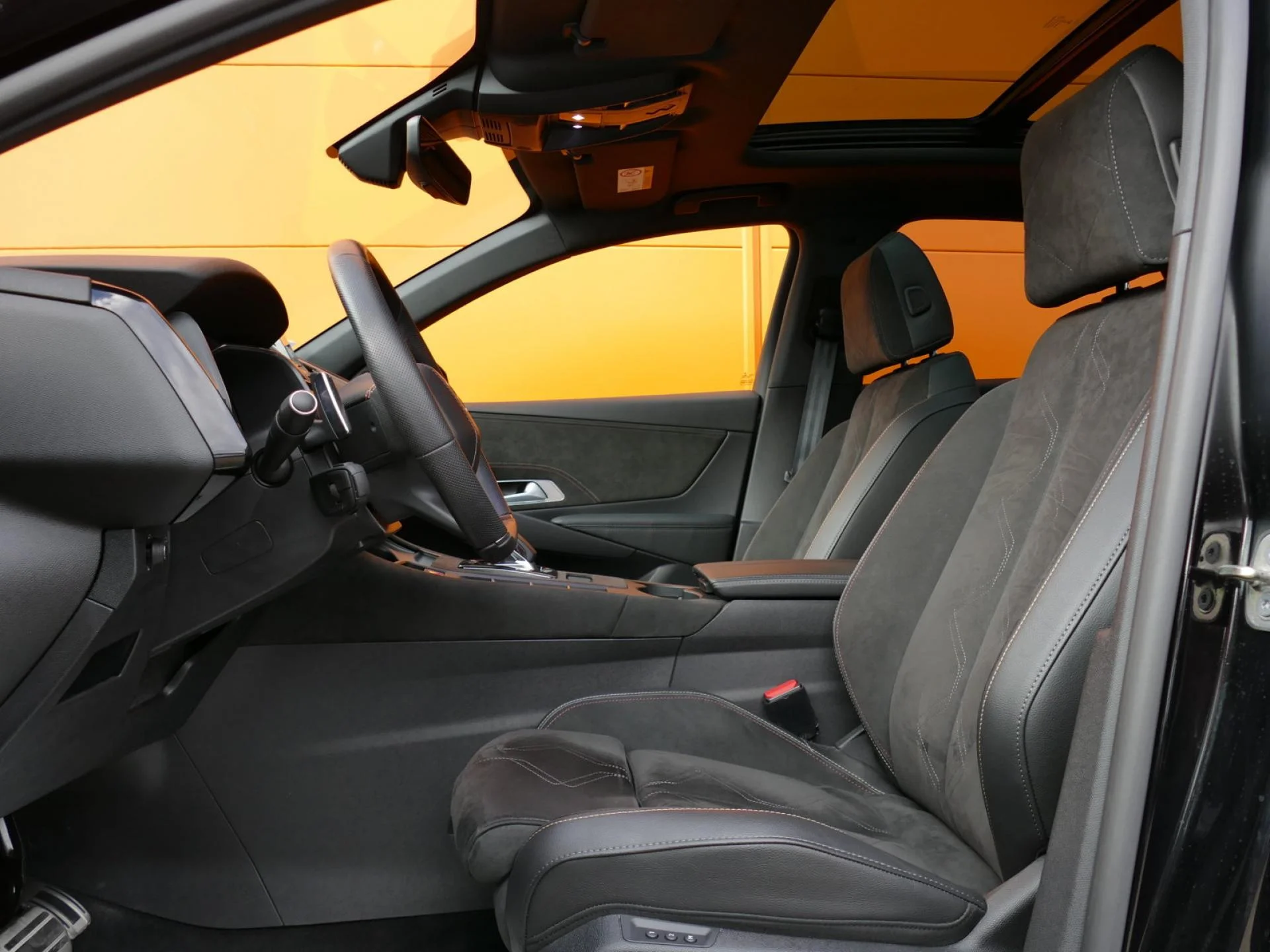 DS DS 7 CROSSBACK - Miniature 6 sur 34 - Cliquer pour voir cette photo